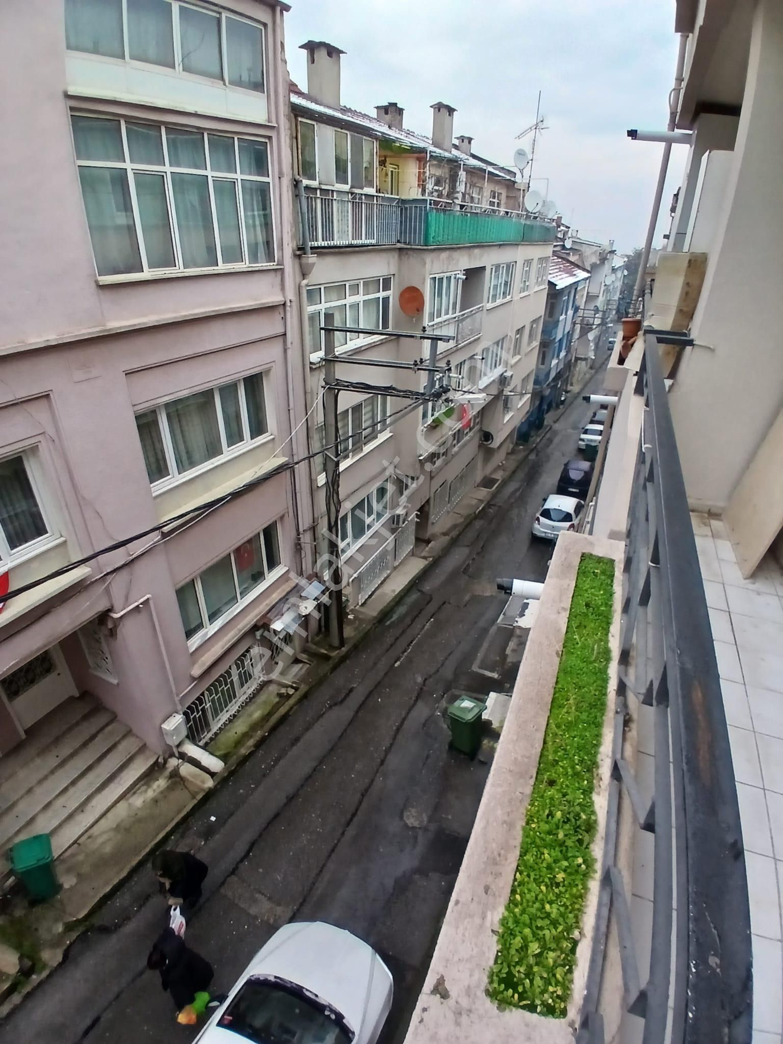 İpekçilik Karaağaç Mahallesinde Çift Cepheli Ara Kat Kiralık Daire - Görsel 20