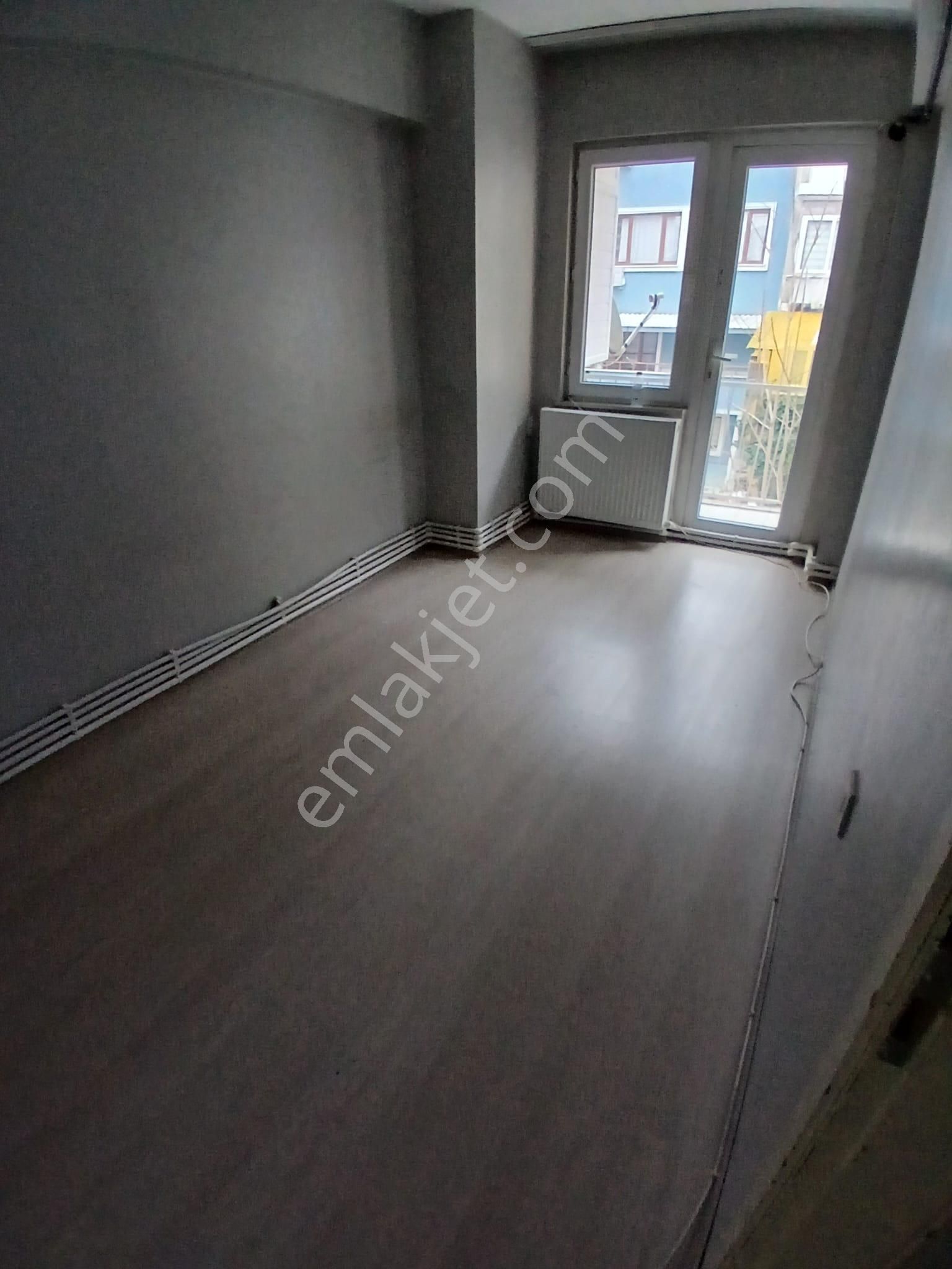 İpekçilik Karaağaç Mahallesinde Çift Cepheli Ara Kat Kiralık Daire - Görsel 5