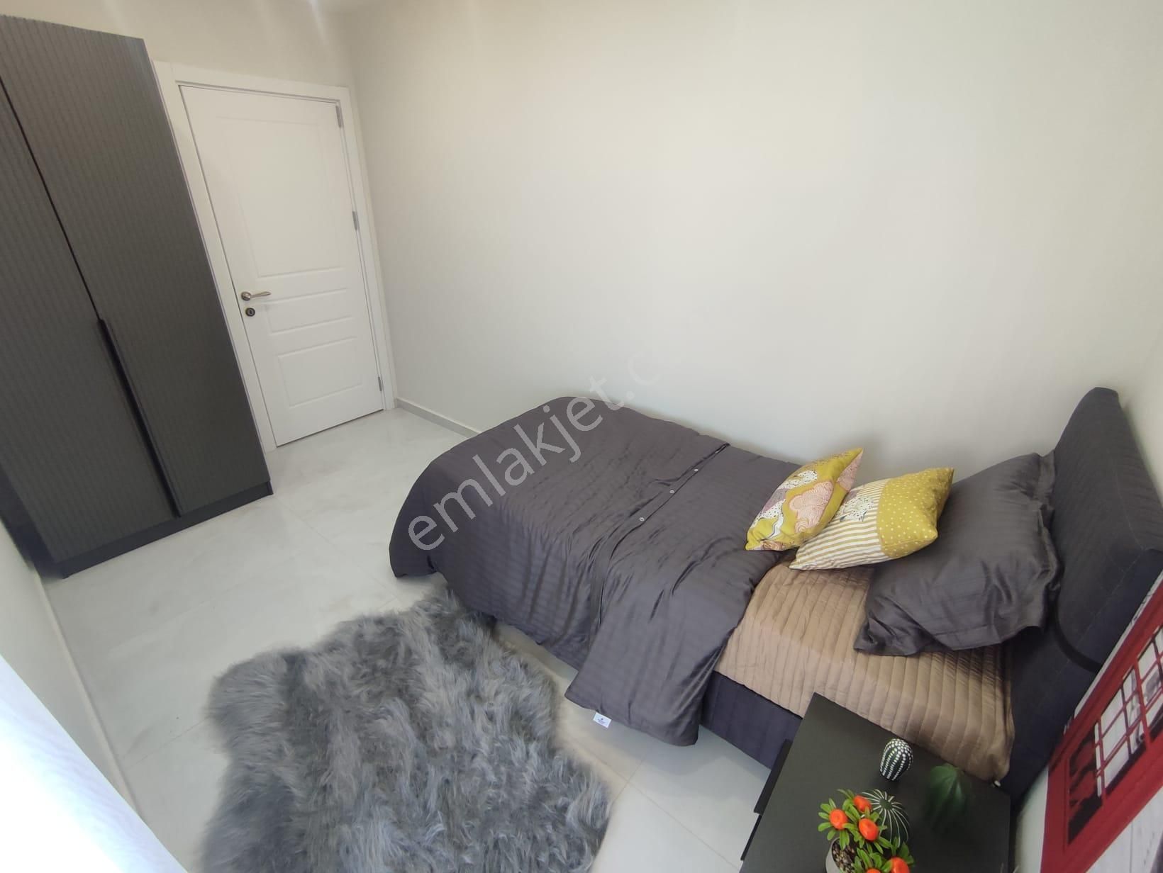 Altınkum Mahallesi | Denize Yürüme Mesafesinde | Eşyalı 3+1 Dubleks - Görsel 7