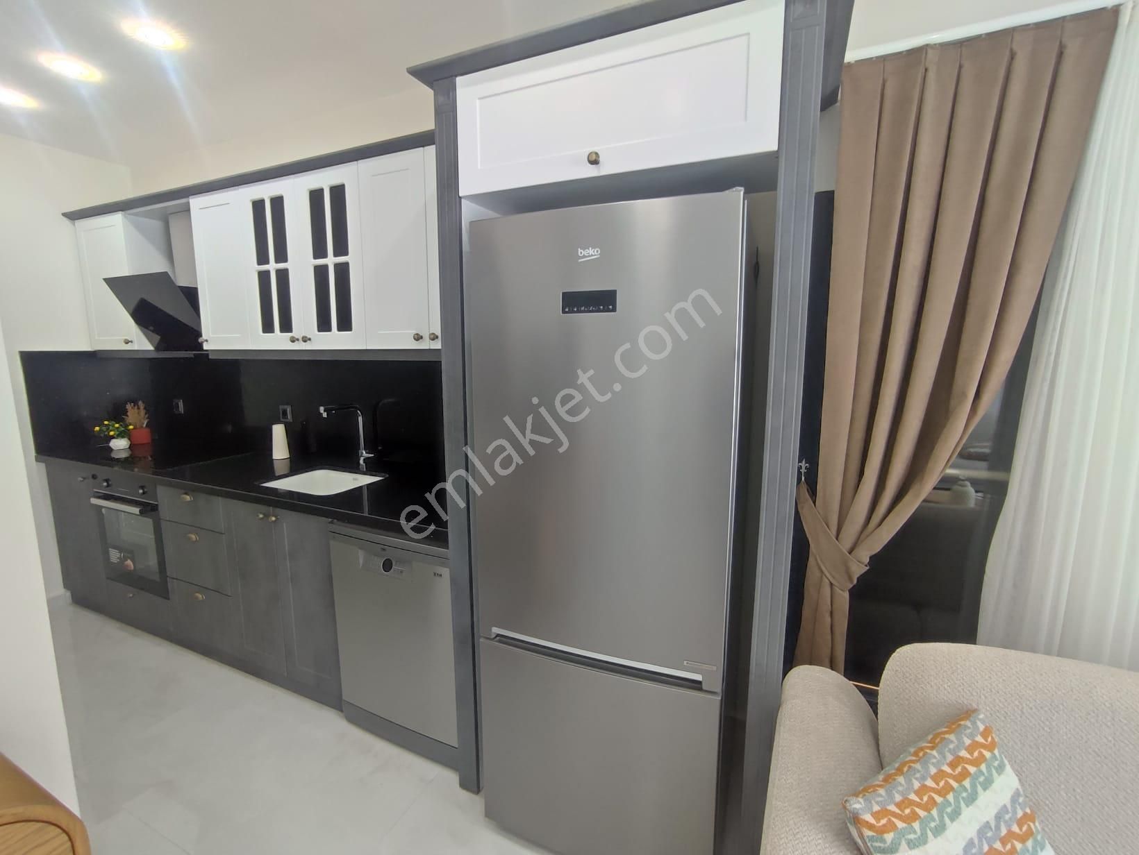 Altınkum Mahallesi | Denize Yürüme Mesafesinde | Eşyalı 3+1 Dubleks - Görsel 18