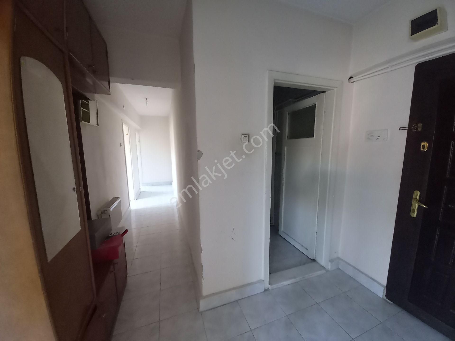 Atatürk Mah Kılıç Sk 3+1 Son Kat 1 Oda Bağımlı - Görsel 11