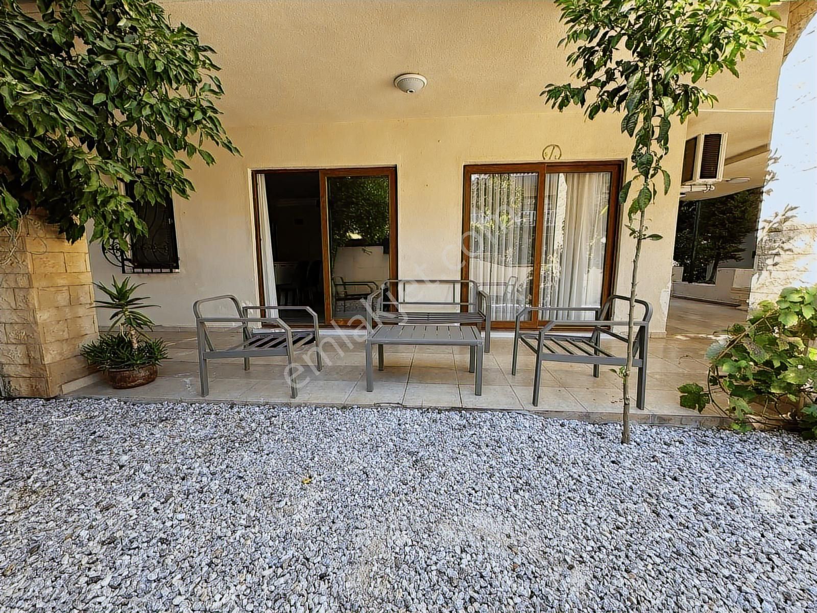 İçmeler'de Doğa İle İç İçe Satılık Villa - Görsel 29