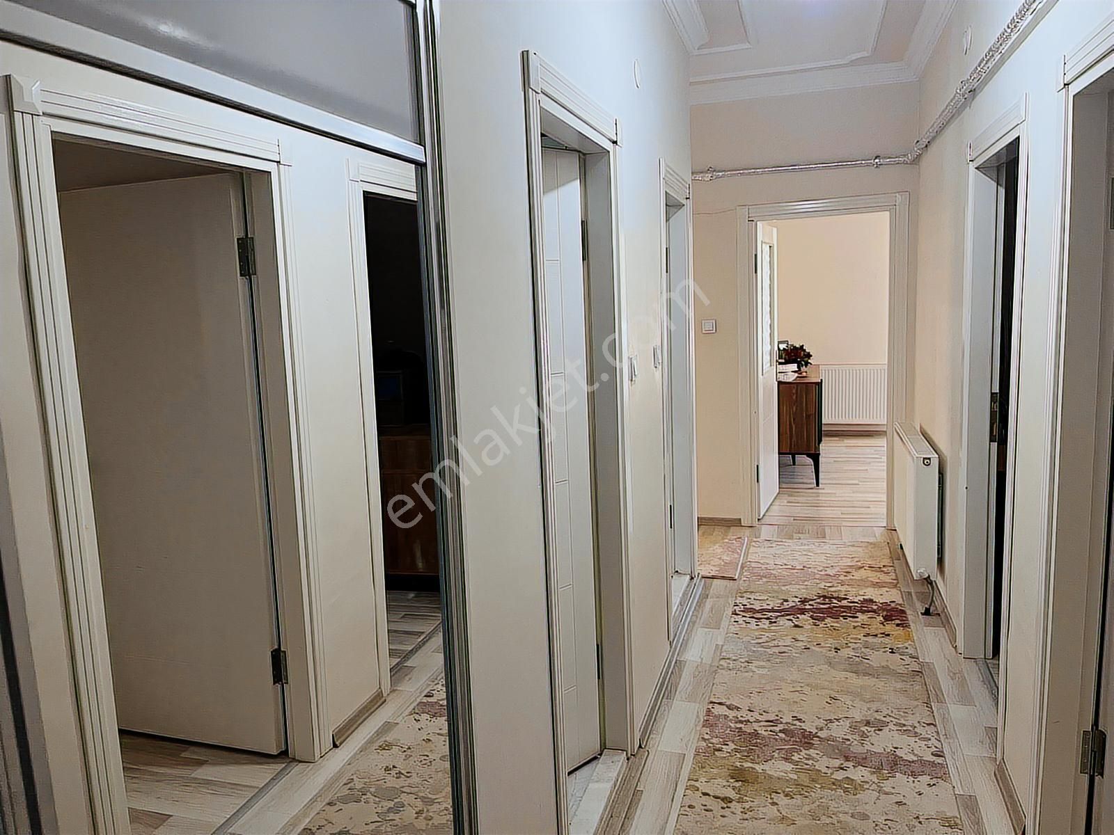 Erol Emlak Tan Satılık Aydınlık Evler Mah 130m2&3+1daire - Görsel 8