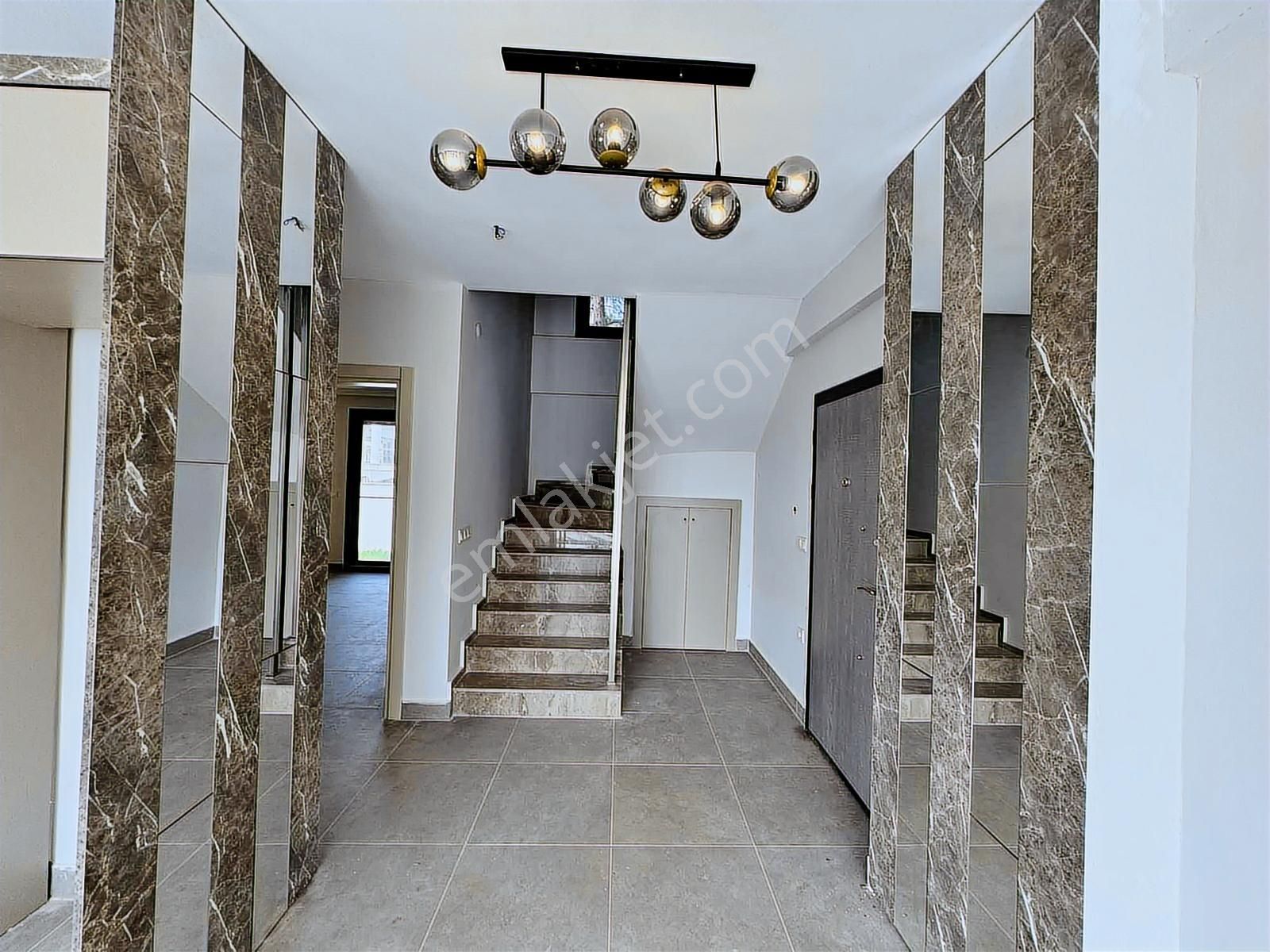 Didim Akbük'te 5+1 Müstakil Satılık Villa - Görsel 23