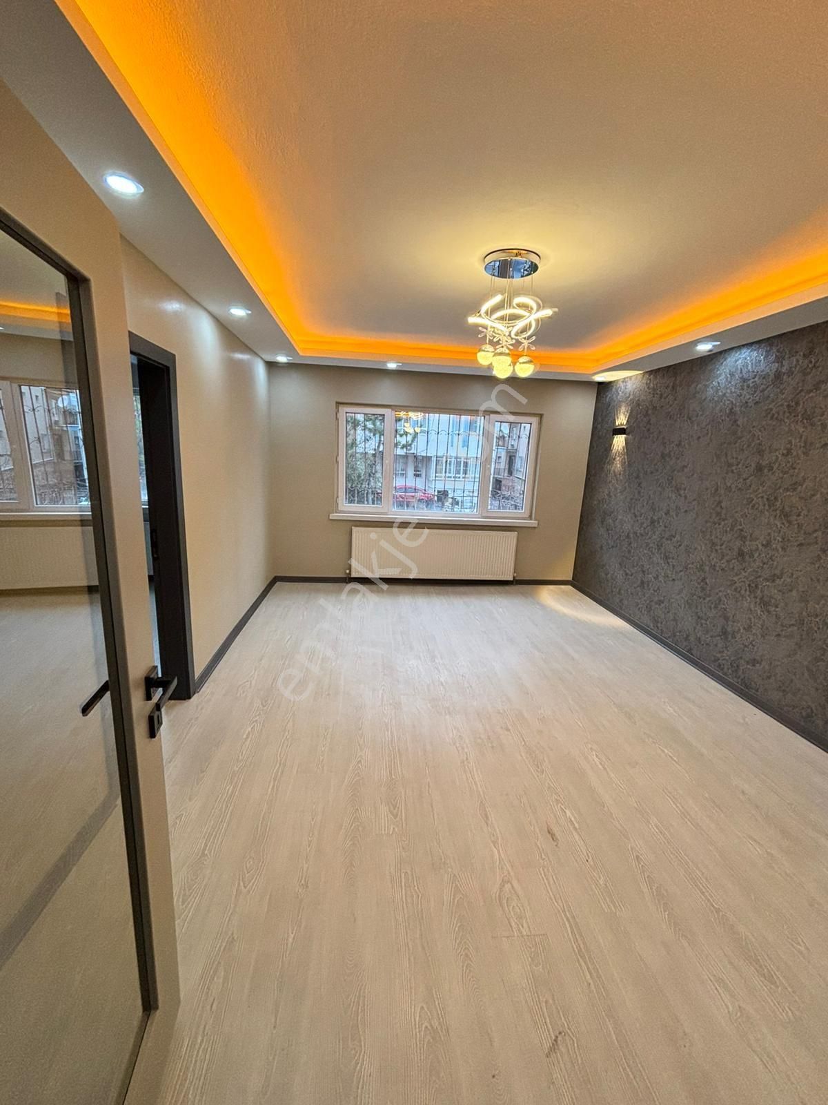 Sincan Akşemsettin'de Yüksek Giriş (altta Daire) Geniş Full Yapılı Ultralüx 3+1 Mükemmel Konumda - Görsel 8