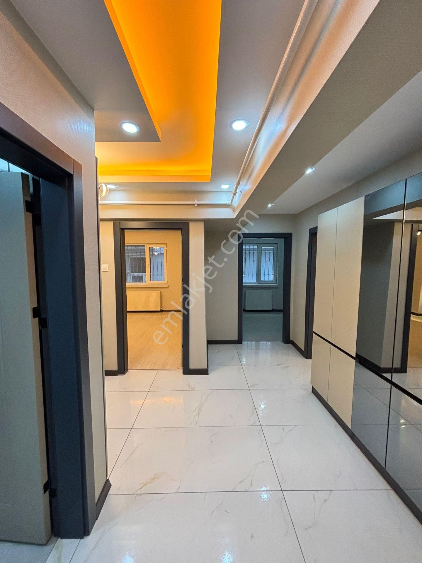 Sincan Akşemsettin'de Yüksek Giriş (altta Daire) Geniş Full Yapılı Ultralüx 3+1 Mükemmel Konumda - Görsel 32