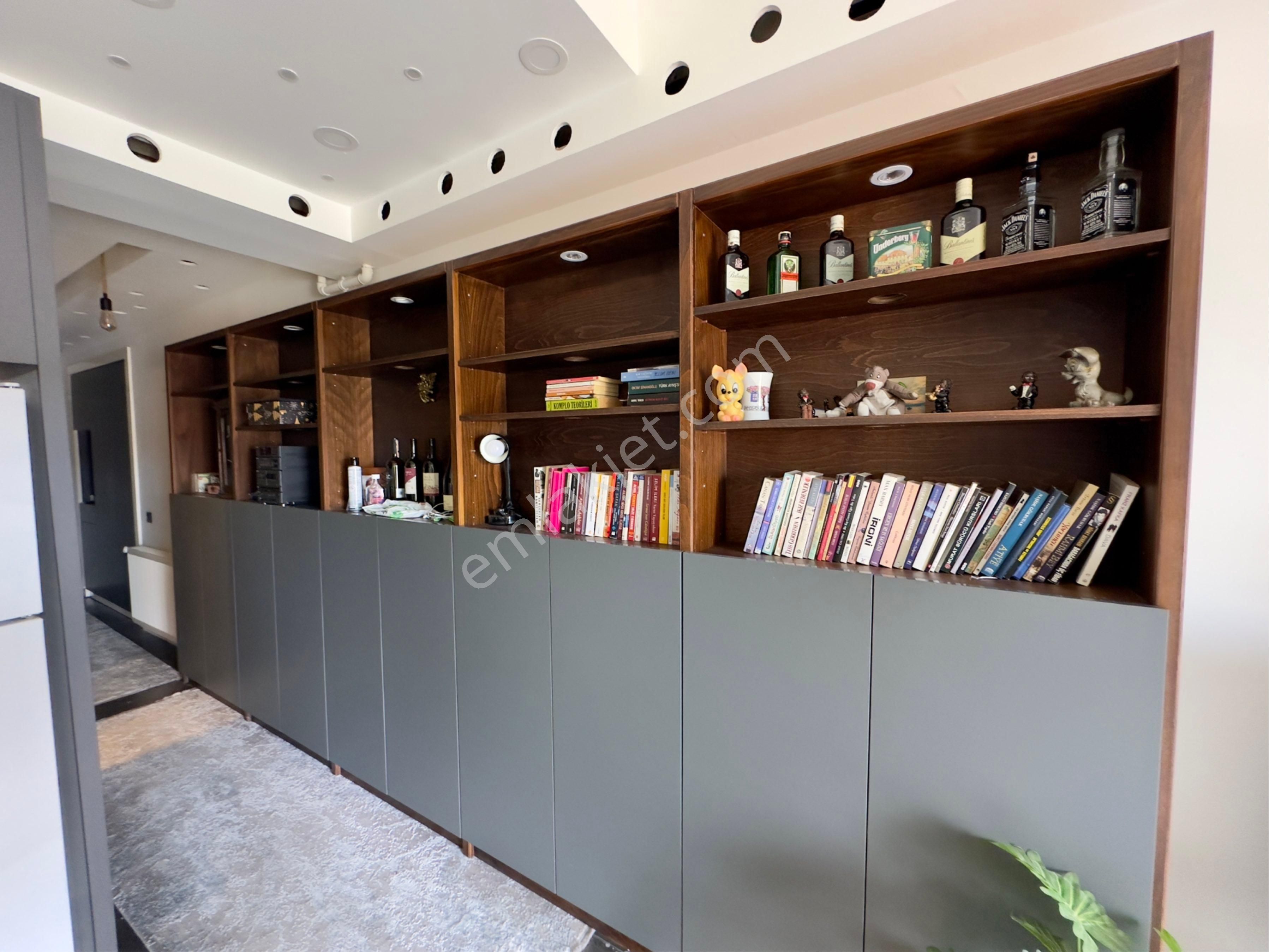 Kuşadası Kadınlar Denizinde Deniz Manzaralı 1+1 Daire - Görsel 17