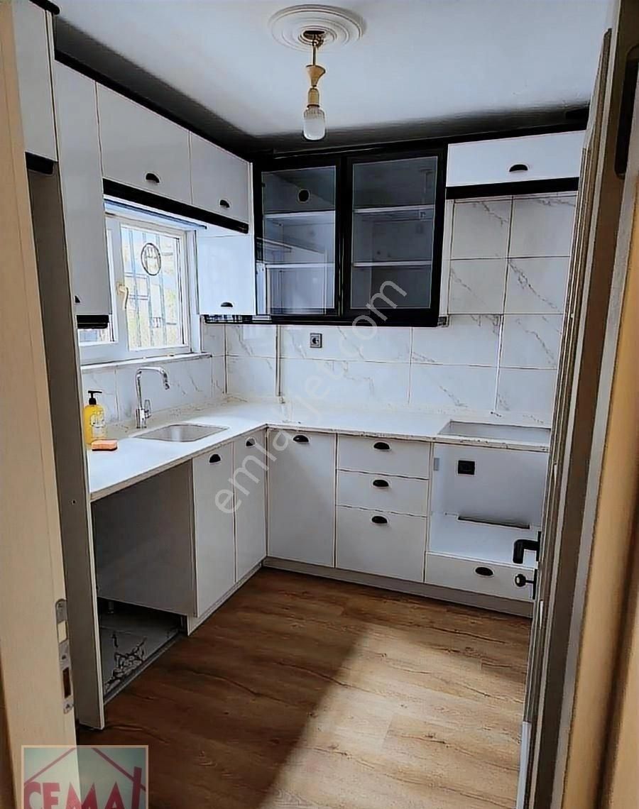 Cemal Emlak Bursa Yıldırım Namazgah Karamazak 2+1 Y. Giriş Bakım - Görsel 6