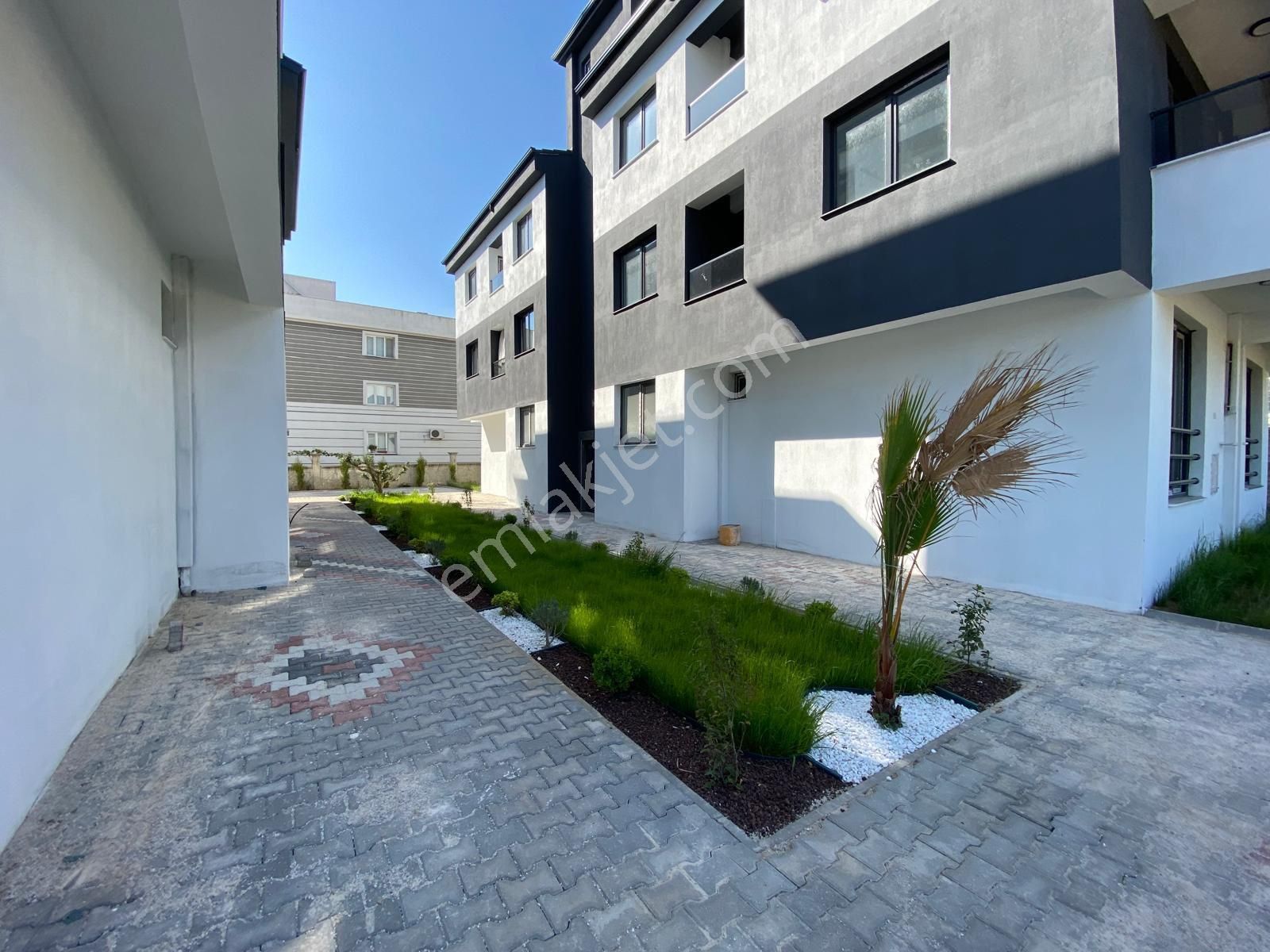 İnönü Mahallesi’nde Site İçinde 1 + 1 Doğalgazlı Sıfır Kiralık Daire - Görsel 8