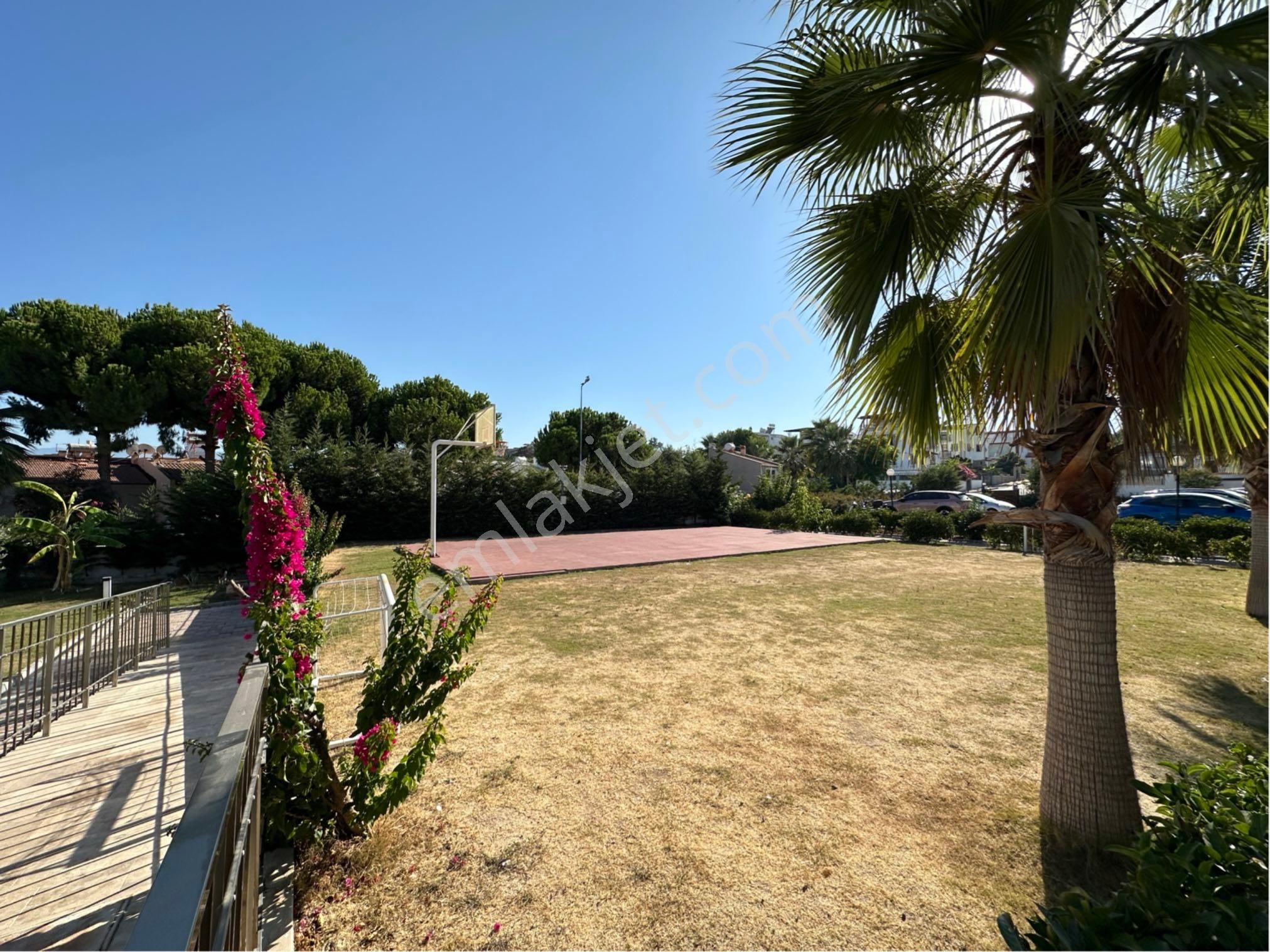 Kuşadası Satılık Kadınlar Denizinde 2+1 Daire - Görsel 35