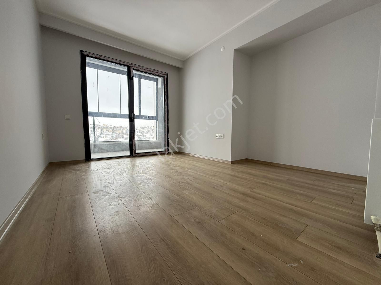 Ovacıkta 14. Kat Güney Doğu Cephe 230 M2 Sıfır - Görsel 21