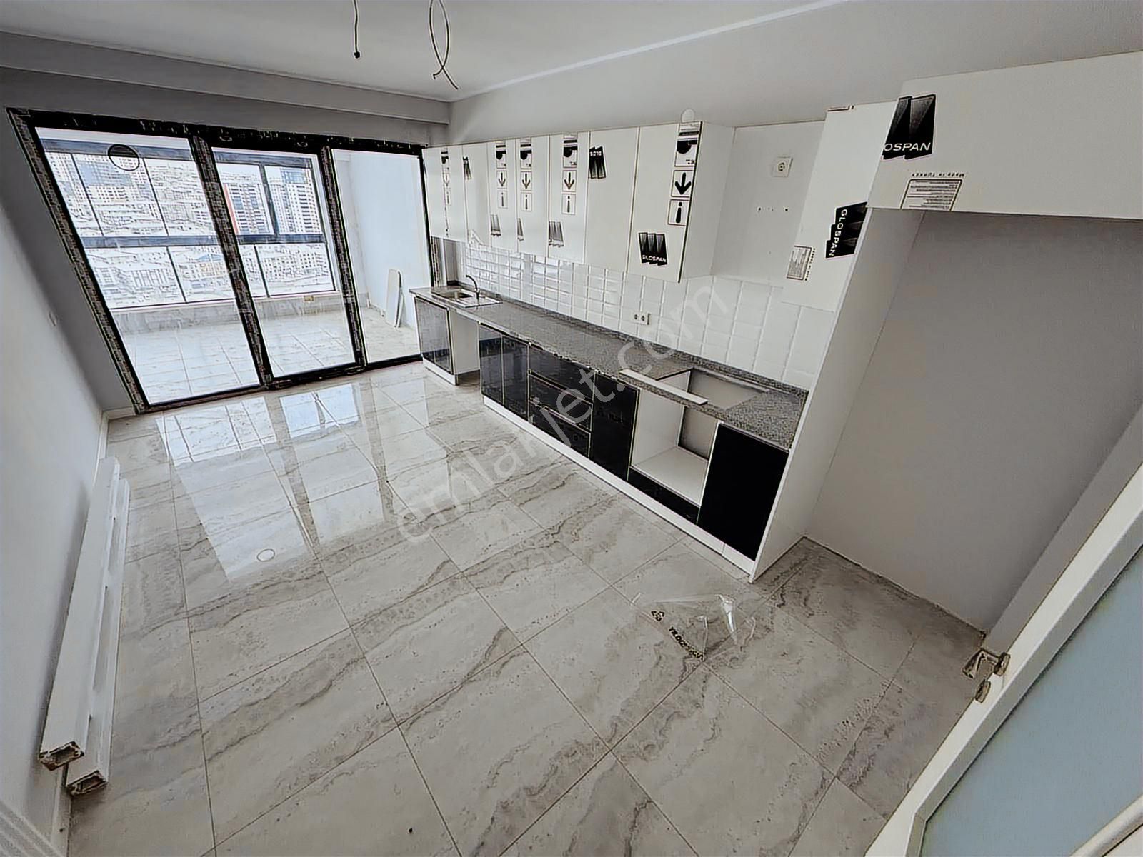 Ovacıkta 14. Kat Güney Doğu Cephe 230 M2 Sıfır - Görsel 15