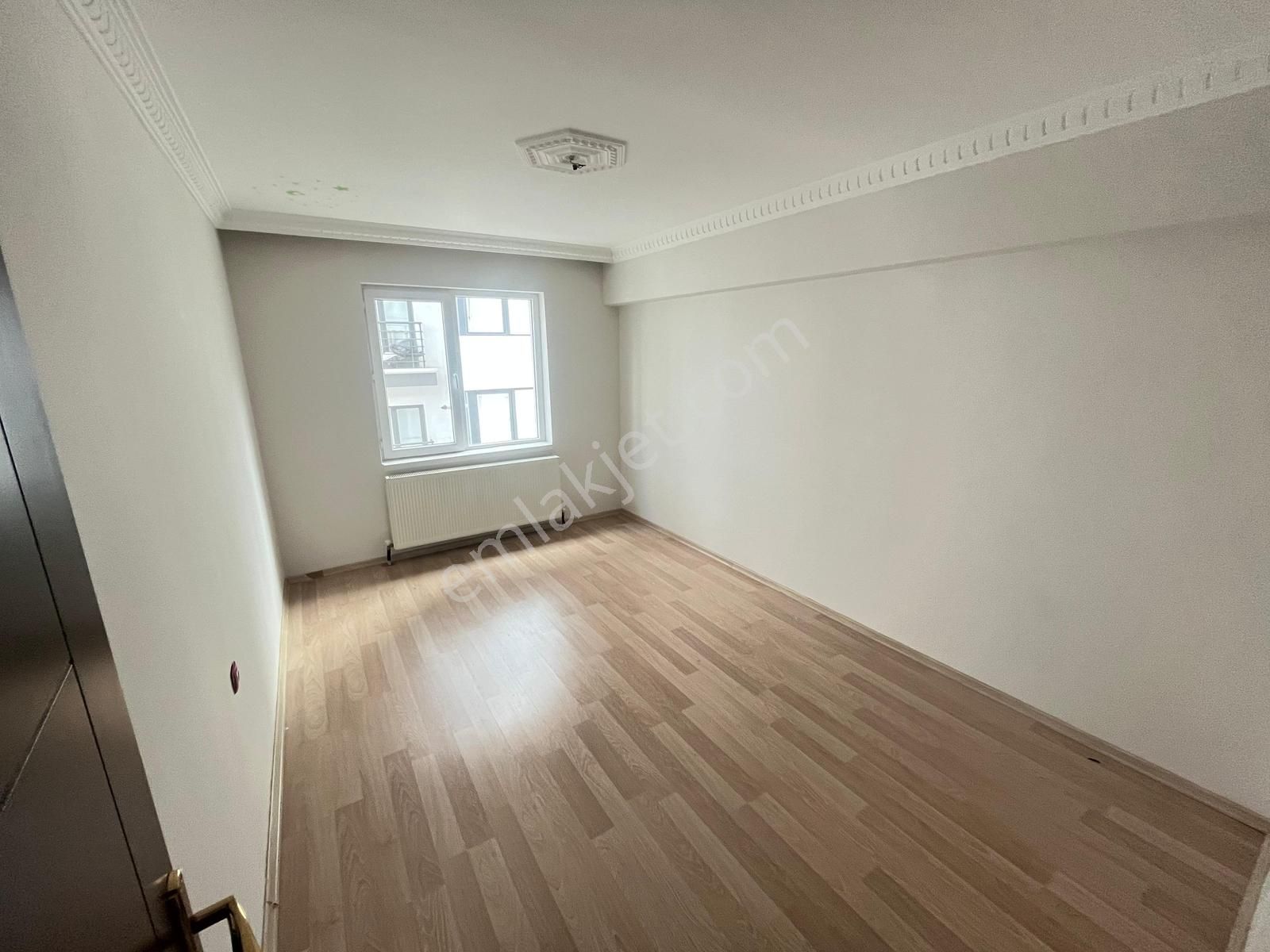 Ufuktepe Shel Benzinlik Cam Balkonlu 3+1 Yapılı - Görsel 19