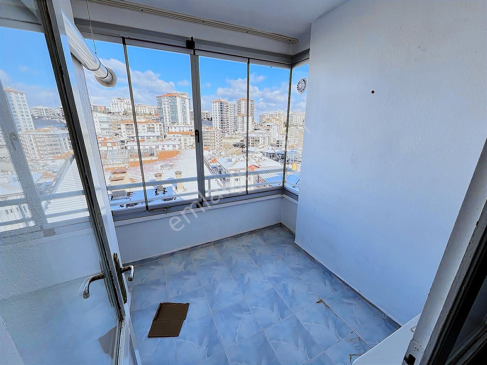 Bağlum Bulvarında Asansörlü Cam Balkonlu 3+1 - Görsel 16