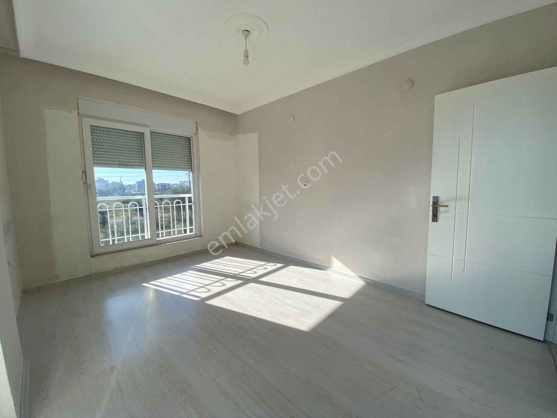 Varsak Pide Yakını Kiralık 3+1 Tramvaya 700 Mt Demirel Mah - Görsel 3