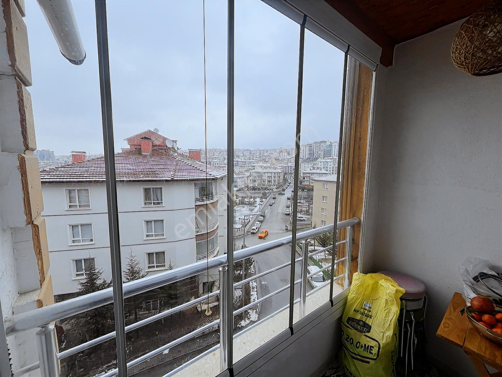 Ümitova Caddesinde 3+1 Masrafsız Ara Kat - Görsel 30