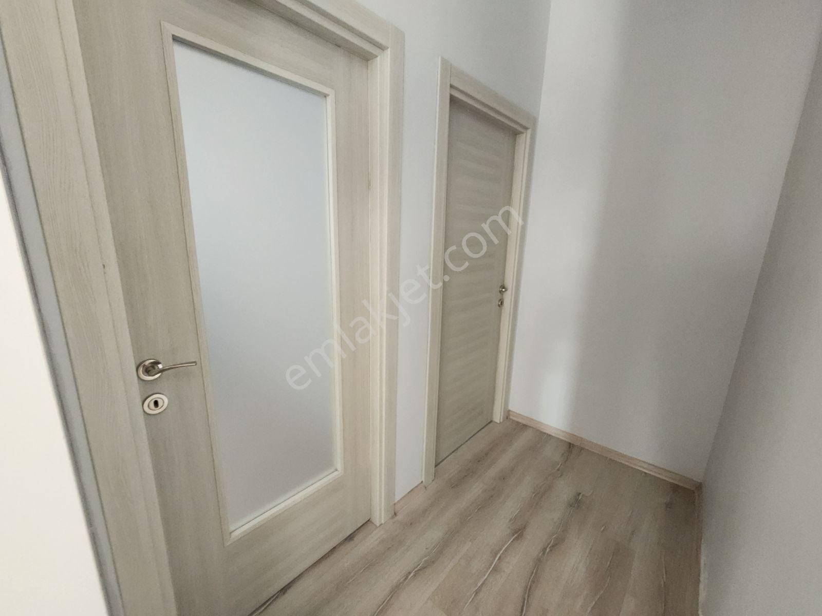 Şehir Hastanesi Karşısında Kiralık Arakat 2+1 Daire - Görsel 16