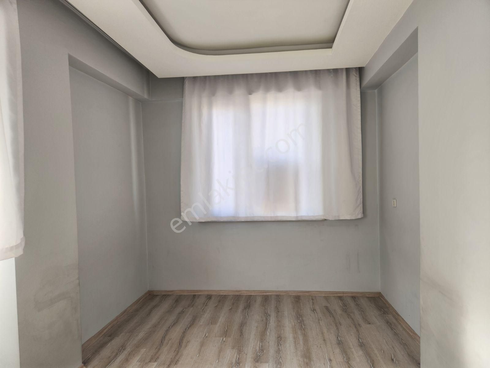 Şehir Hastanesi Karşısında Kiralık Arakat 2+1 Daire - Görsel 9