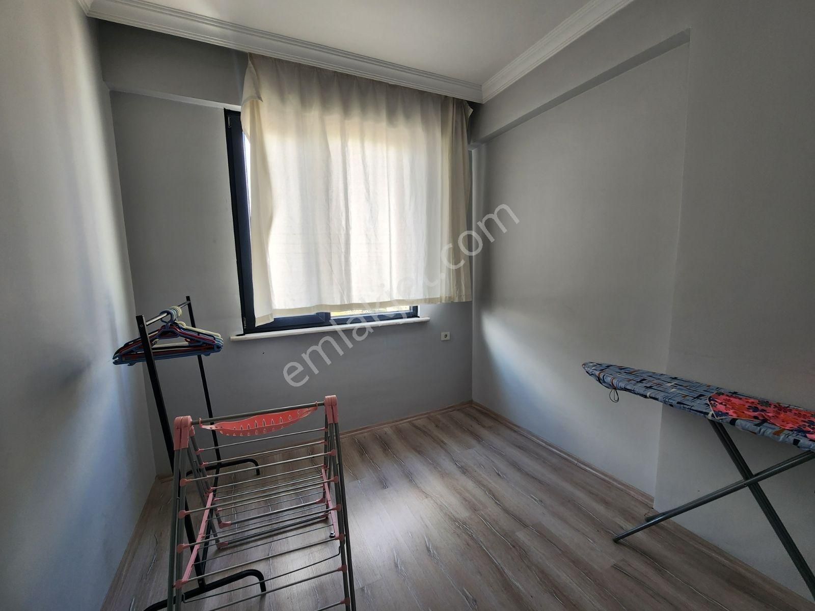 Şehir Hastanesi Karşısında Kiralık Arakat 2+1 Daire - Görsel 4