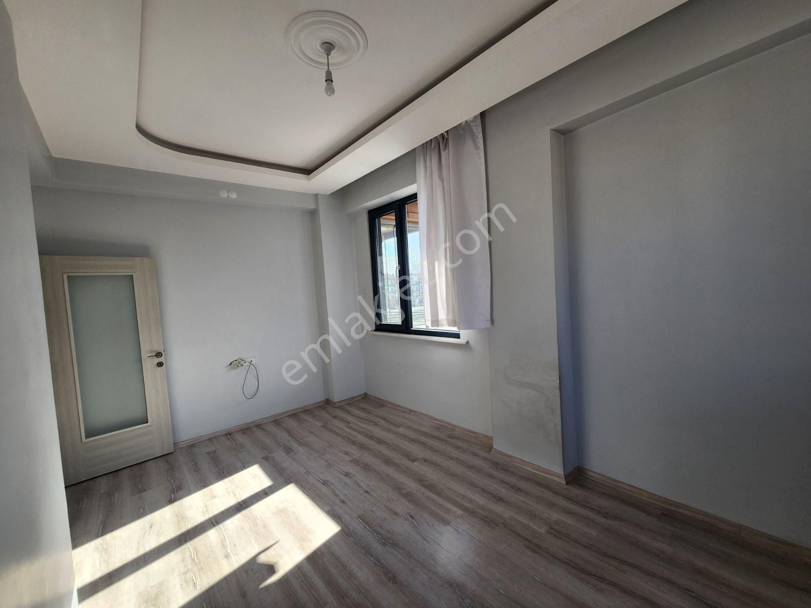 Şehir Hastanesi Karşısında Kiralık Arakat 2+1 Daire - Görsel 7