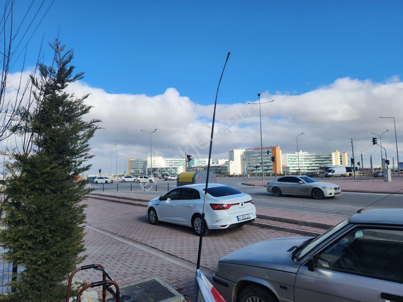 Şehir Hastanesi Karşısında Kiralık Arakat 2+1 Daire - Görsel 16