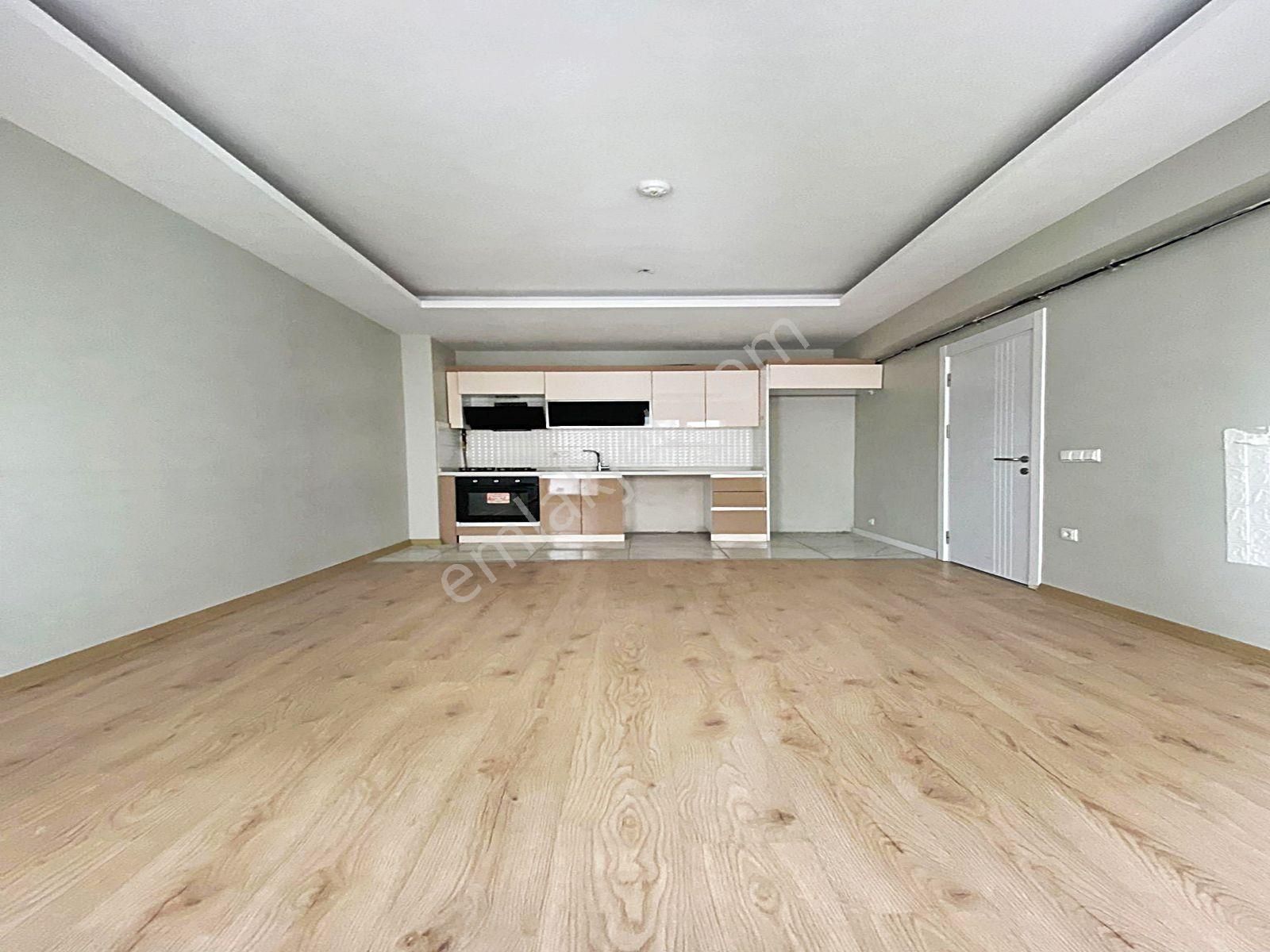 Cadde34'den Devlet Hastanesinin Dibinde Aile Oturumuna Uygun Otoparklı Sitede 2+1 Satılık Daire - Görsel 11