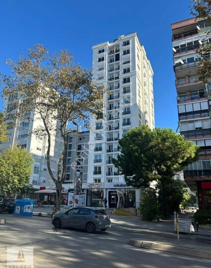 Suadiye'de Metroya Çok Yakın 2+1 Balkonlu 3 Yıllık - Görsel 3