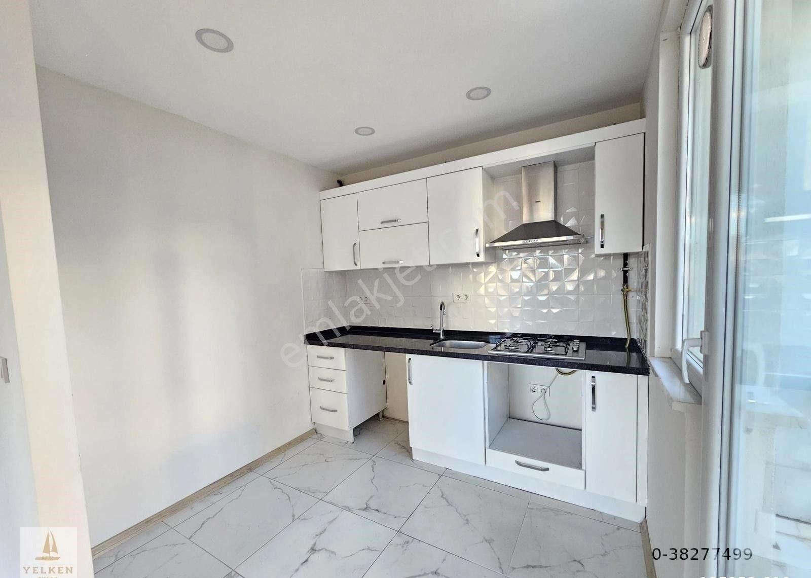 Suadiye'de Metroya Çok Yakın 2+1 Balkonlu 3 Yıllık - Görsel 11