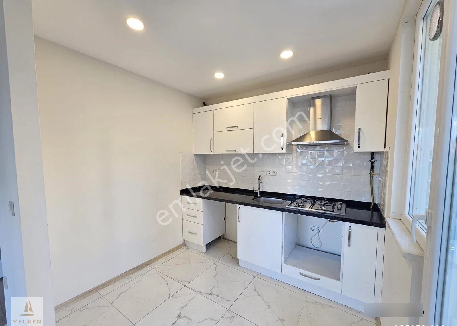 Suadiye'de Metroya Çok Yakın 2+1 Balkonlu 3 Yıllık - Görsel 22