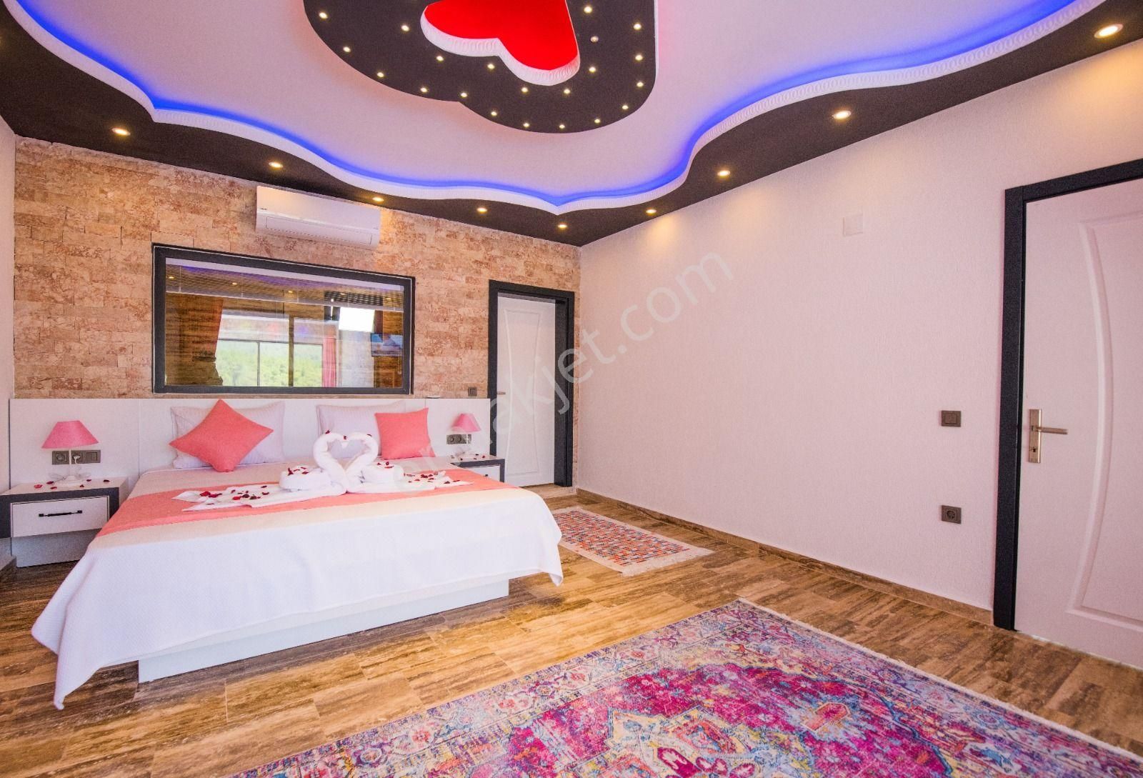 Kaş Kalkan Da Kış Aylarına Uygun Kiralık Tatil Villası - Görsel 18