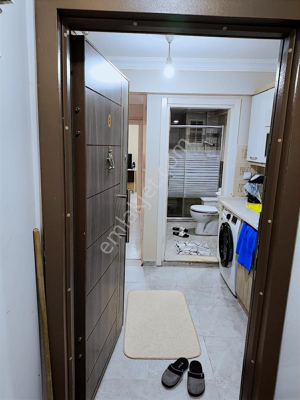 Şehitlik Cami Karşı Sokağında Satılık 2+0 Daire - Görsel 5