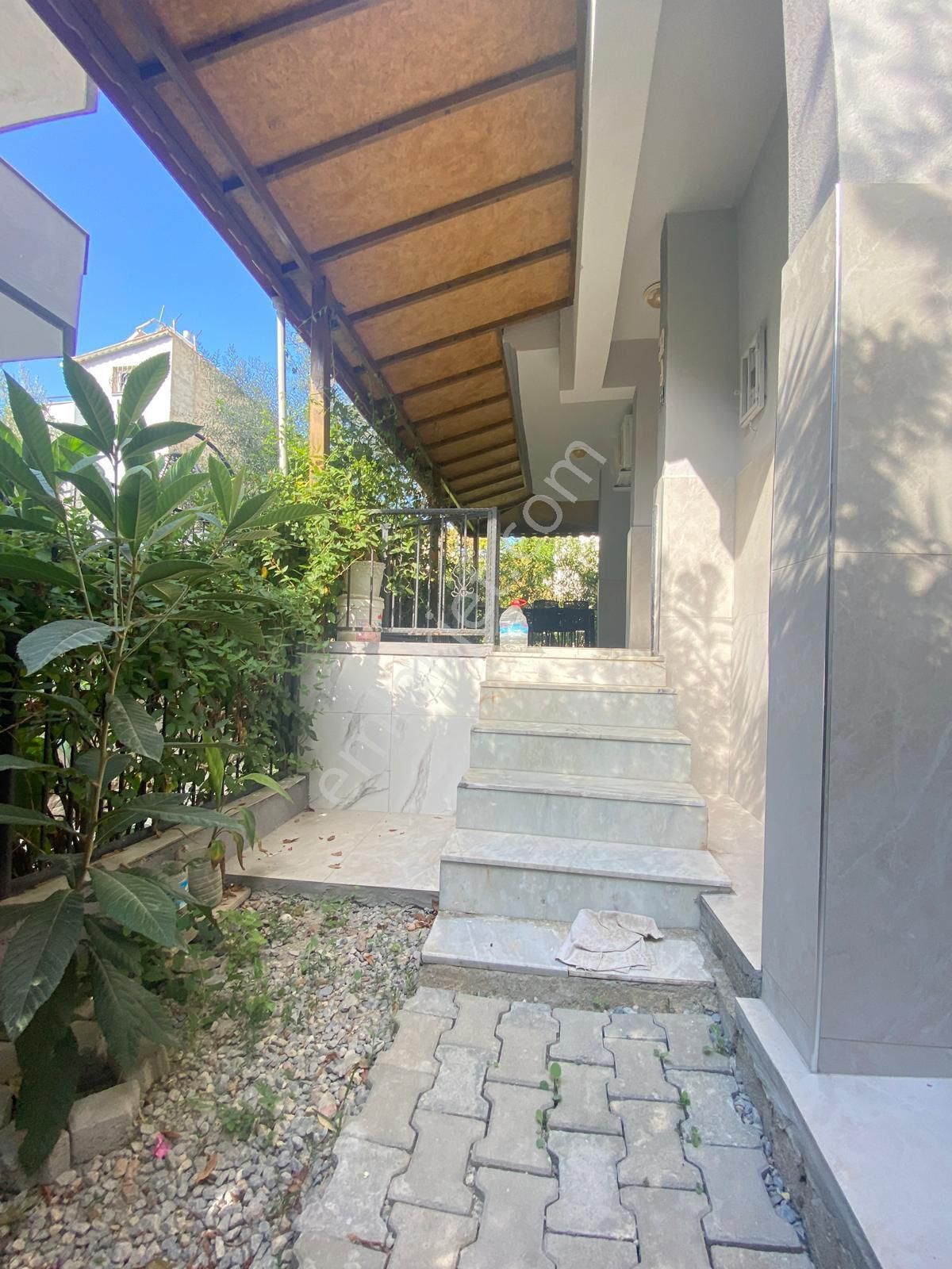 Yavansu'da Denize Yakın 4+1 Satılık Villa - Görsel 22