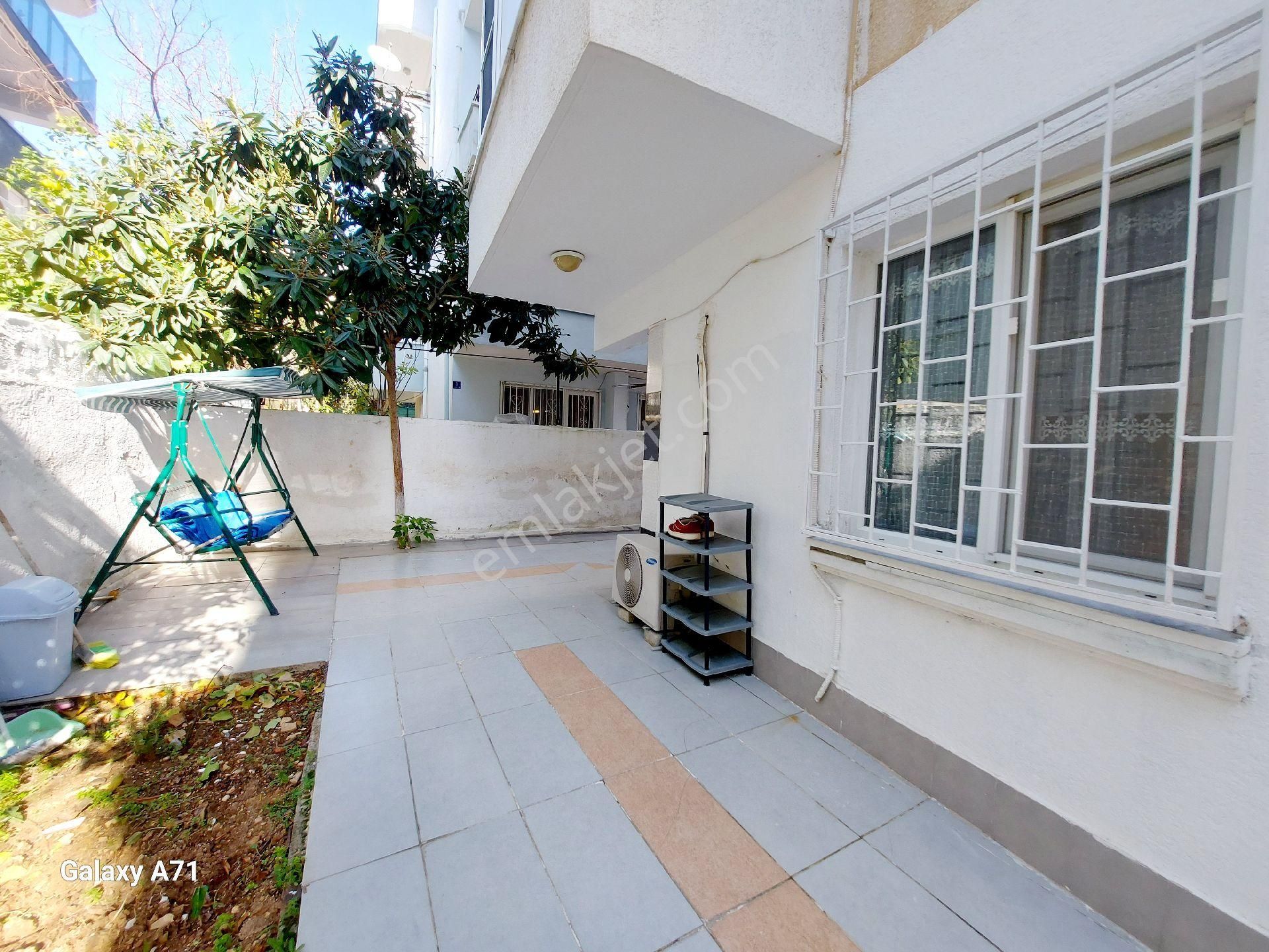 Didiimde Müstakil Tadında 2+1 Geniş Bahçeli Satılık 2+1 Daire