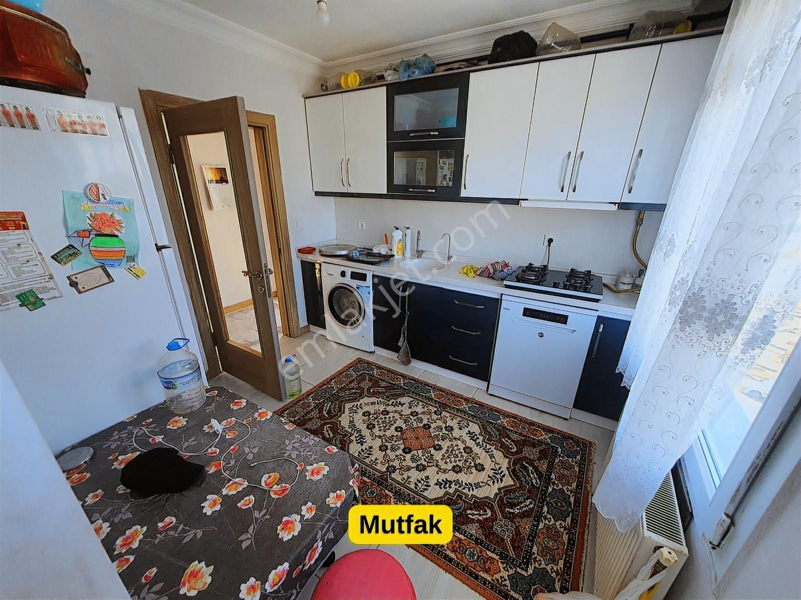 Önü Komple Açık, Çok Merkezi Konumda 2+1 Daire - Görsel 13