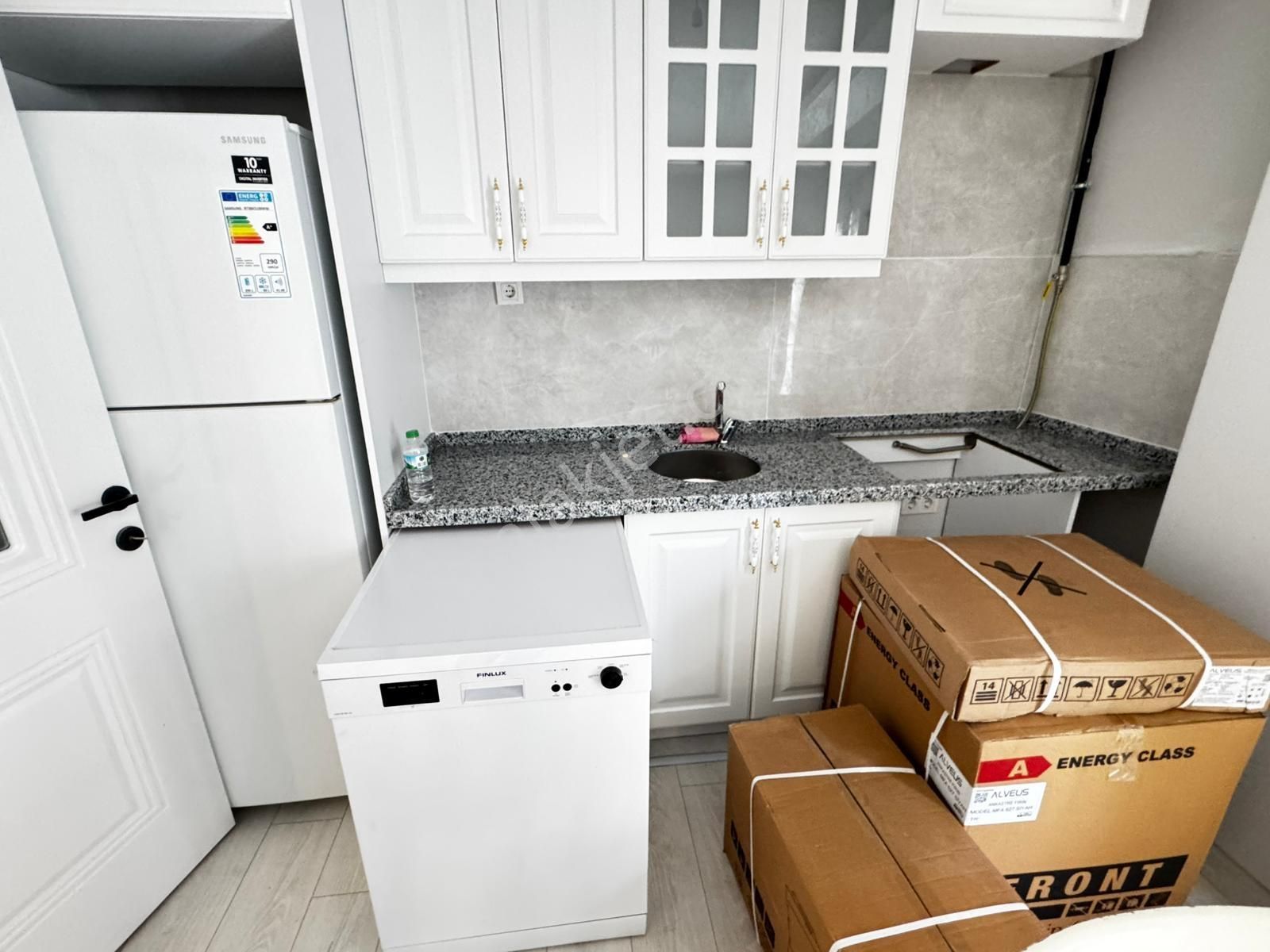 Lüks Eşyalı, Bulgurlu Cumhuriyet 1+1 Bahçeli, Sıfır Binada - Görsel 2