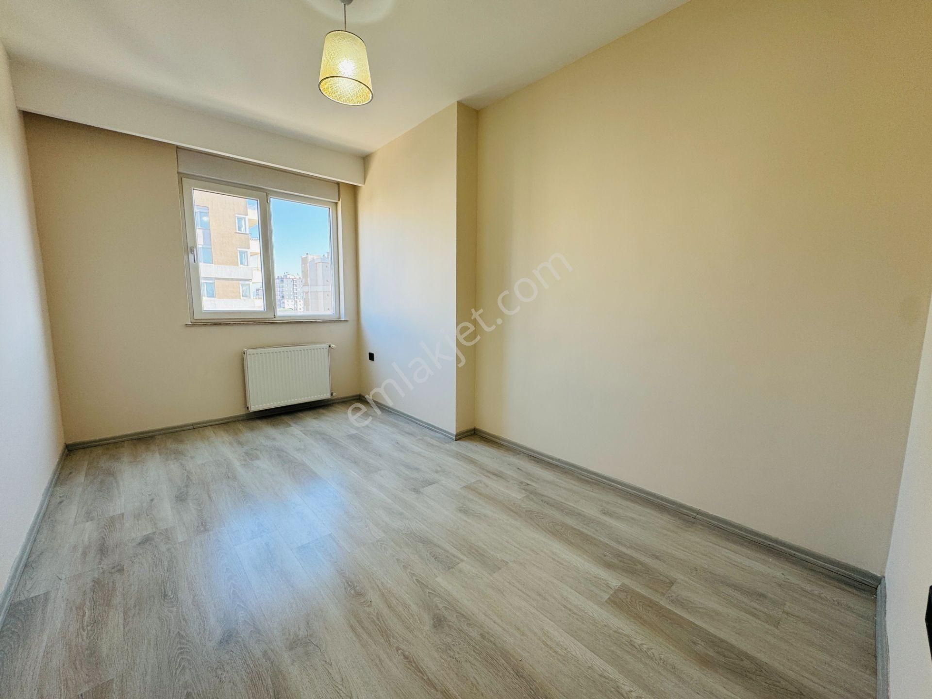 Esila Park 1 | Geniş Çift Banyolu Daire | Seçkin Site Yaşamı - Görsel 16