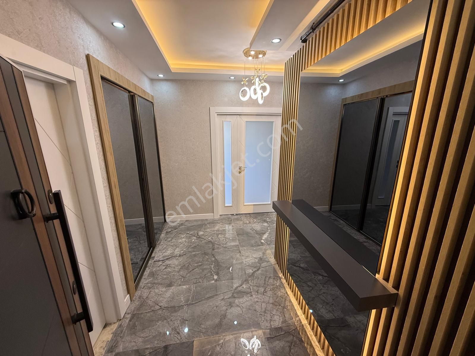 Görkem Emlaktan Çetin Emeç'te 3+1 130 M2 Ara Kat Kombili Bağımsız Ön Cephe Ultra Lüx - Görsel 12