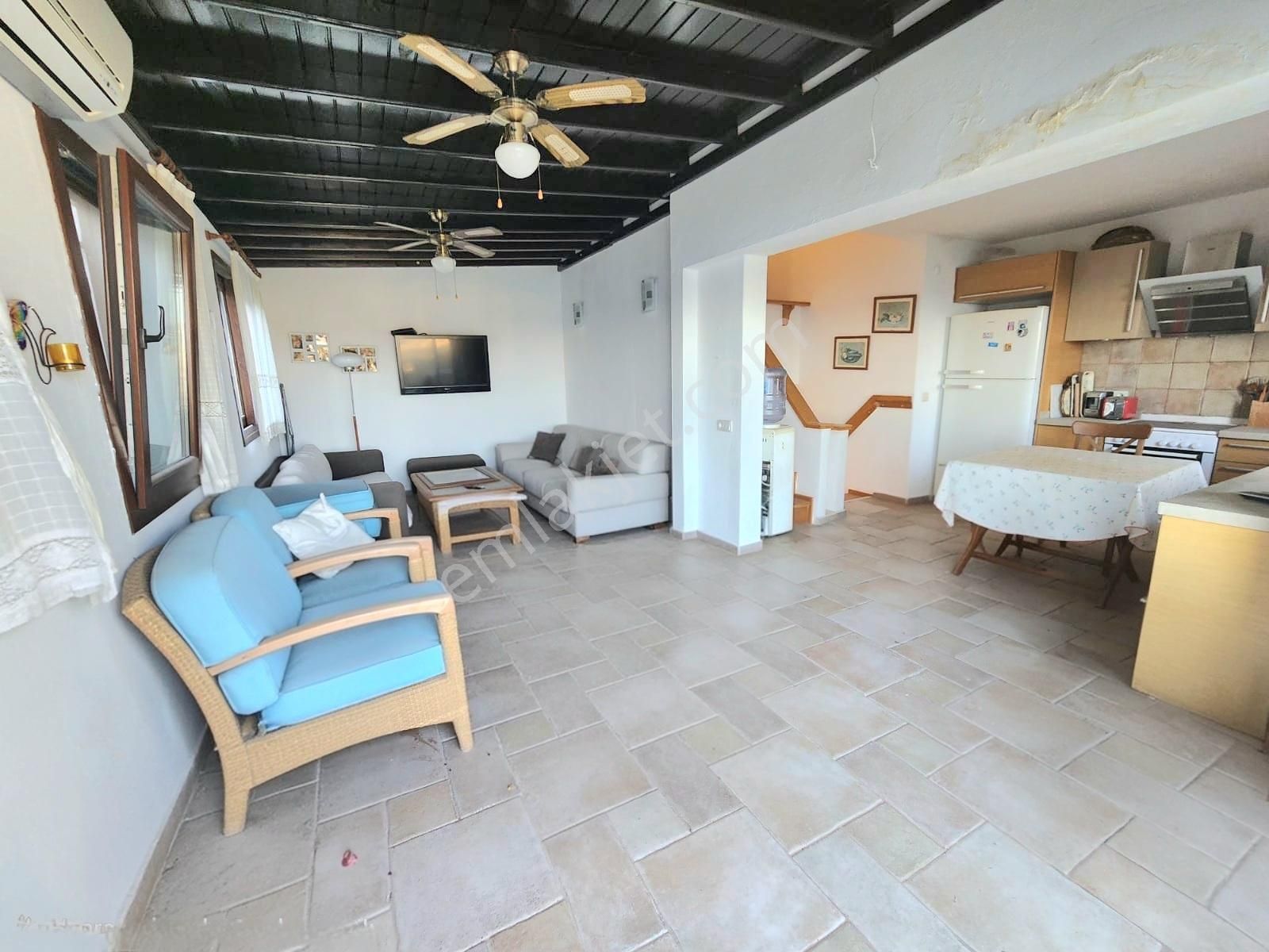 Bodrum Bitez Aktur B Mah. Denize Yürüme Mesafesinde Alangülü - Görsel 17