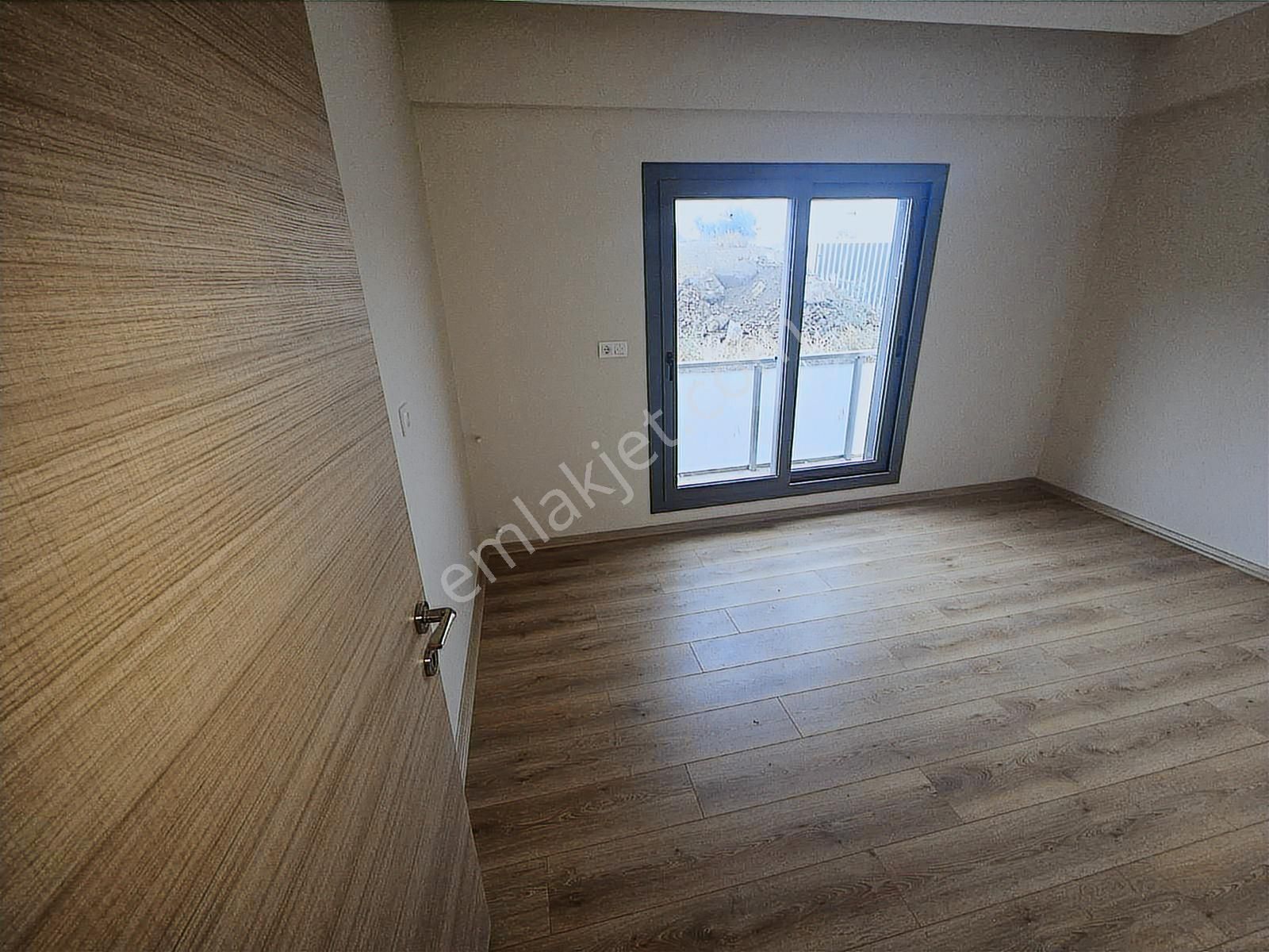 Foça Gencelli'de Müstakil Bahçeli Satılık 2+1 Sıfır Dubleks - Görsel 3