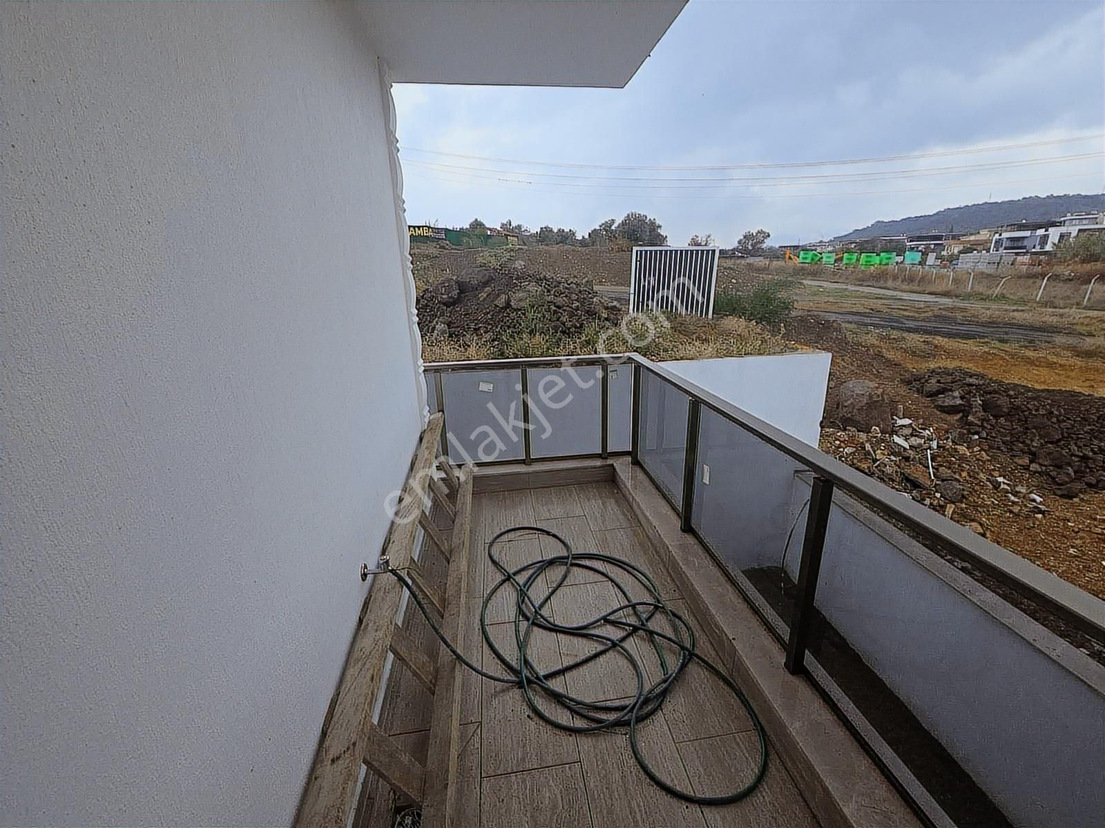 Foça Gencelli'de Müstakil Bahçeli Satılık 2+1 Sıfır Dubleks - Görsel 2