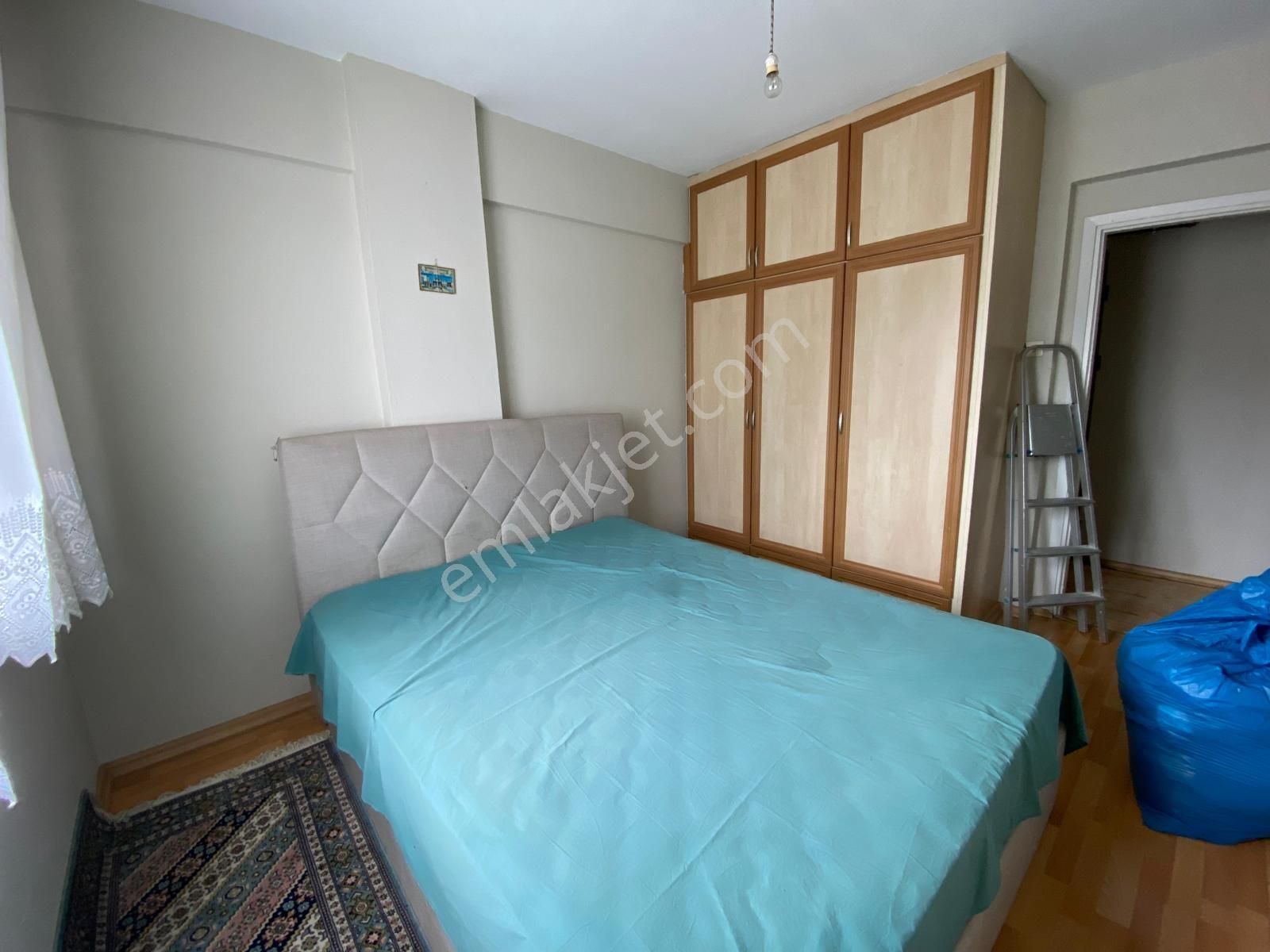Aliağa Merkezde 3+1 Arakat Kiralık Daire - Görsel 10