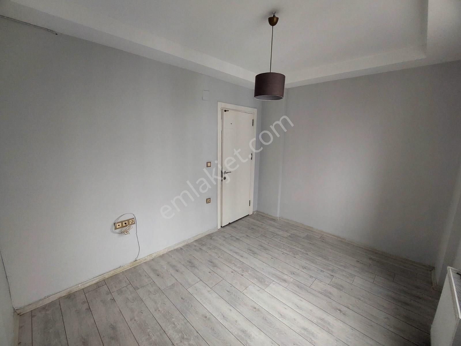 100.yıl Altıneller Koleji Arkası Site İçinde - Görsel 13