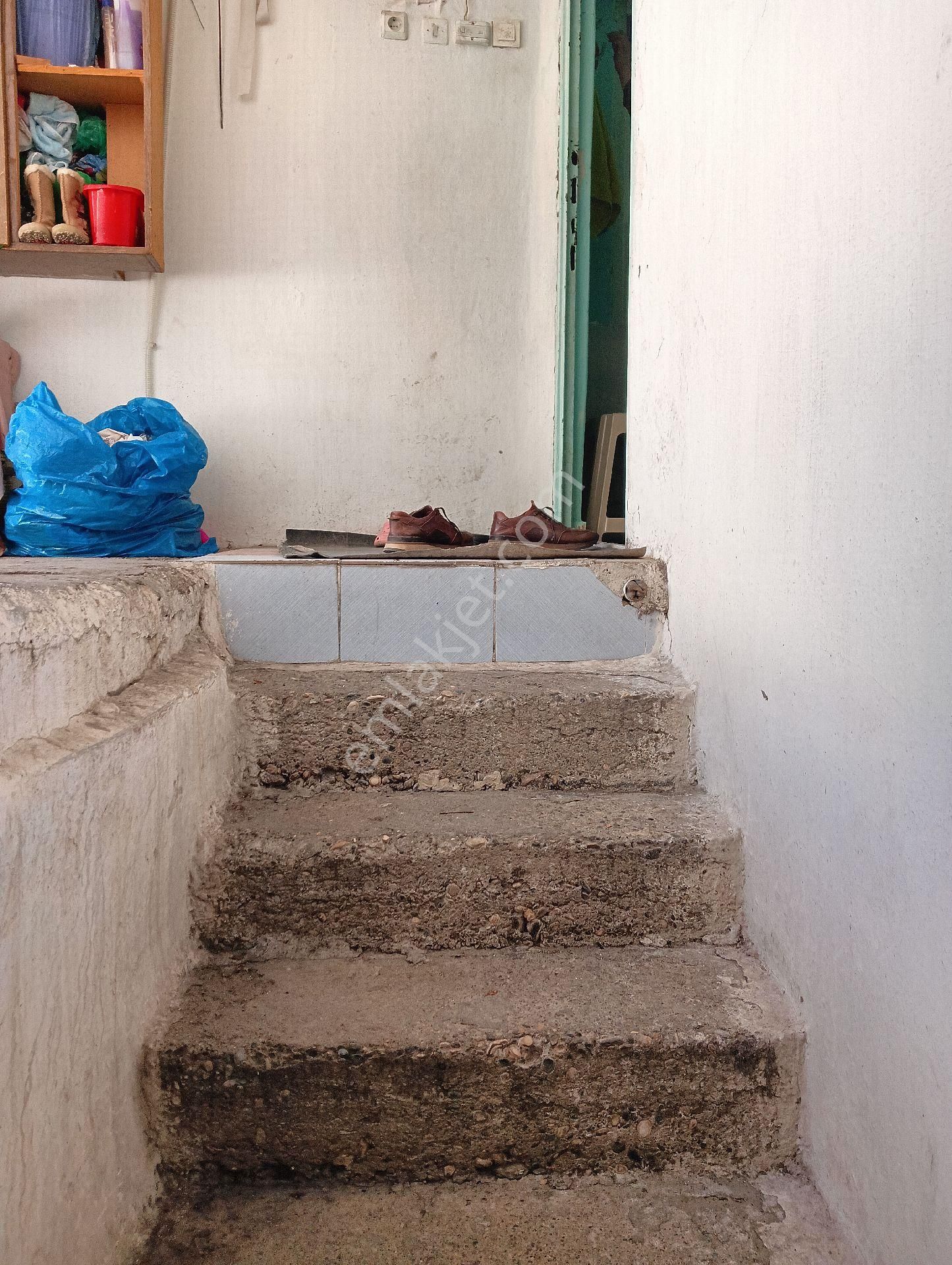 Akyol Gayrimenkul Den Satlık Müstakil Ev Karşıya - Görsel 33