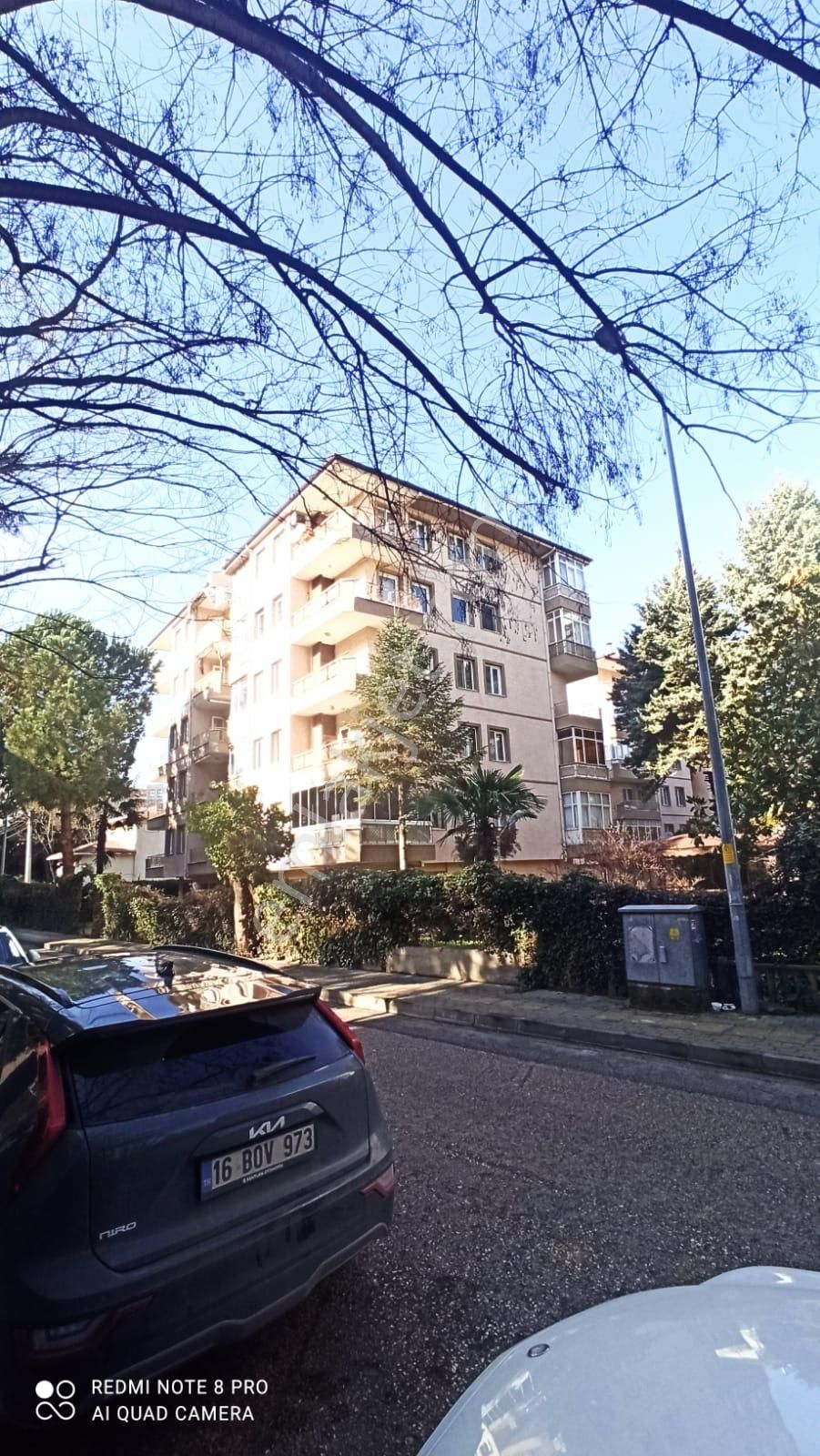 Meta Invest,odunluk Metroya 30 Mt Site İçi 110 M² 3+1asansörlü