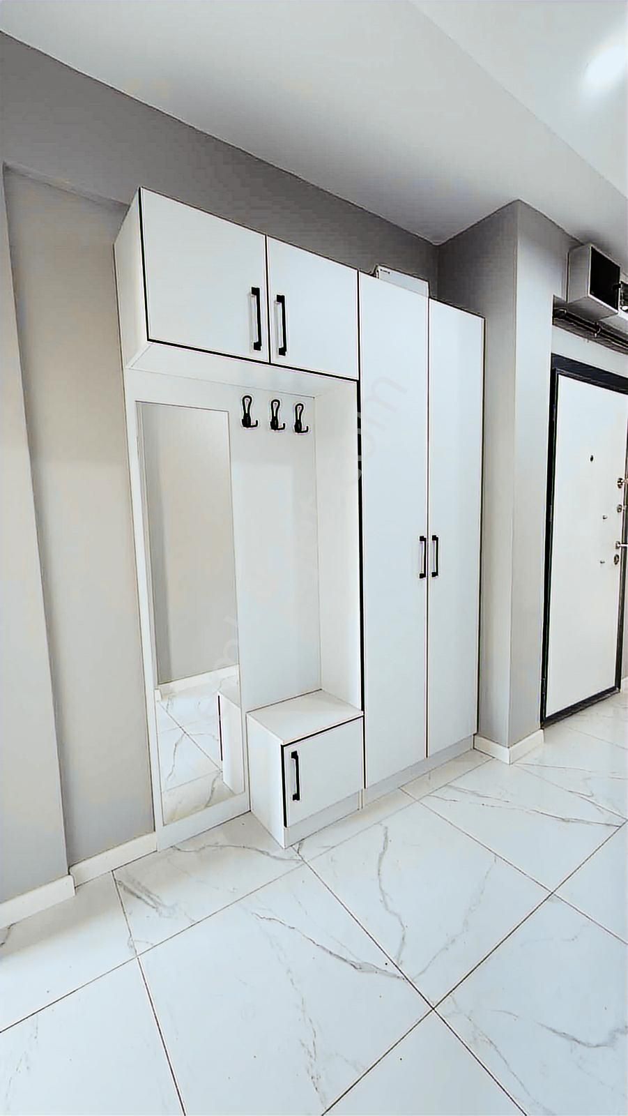 Konumu Harika! Birlik Caddesi Yakınında Kaçırılmayacak 2+1 95m2 - Görsel 3