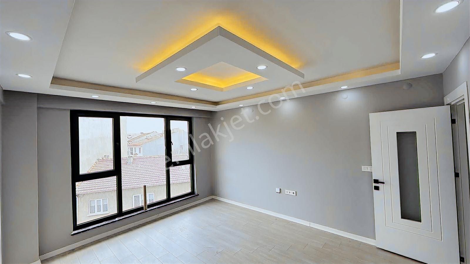 Konumu Harika! Birlik Caddesi Yakınında Kaçırılmayacak 2+1 95m2 - Görsel 9