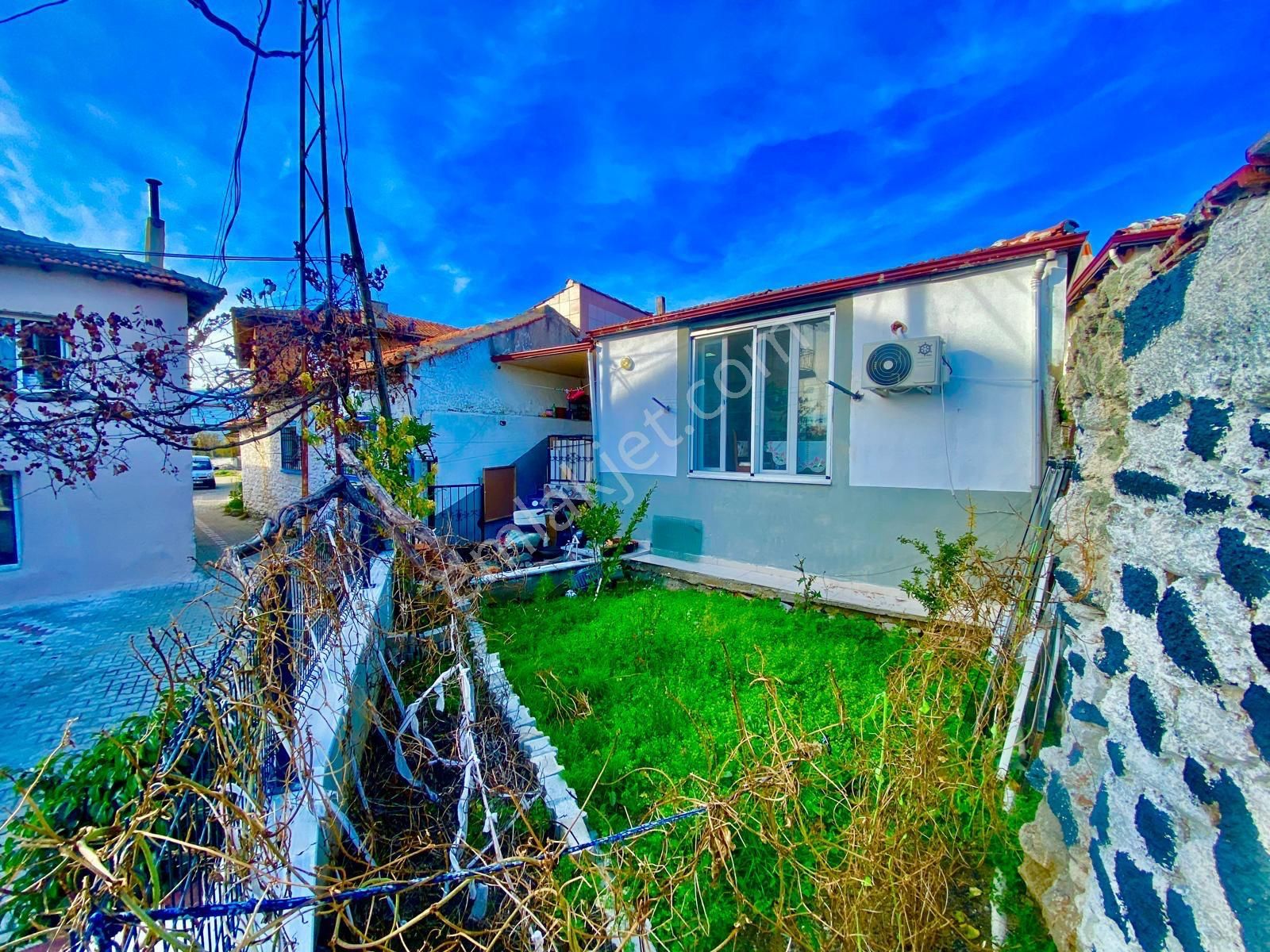 ▶ ▶ Akçay Körfez'den Kızılkeçili'de Bahçeli Masrafsız 2+1 Satılık Müstakil - Görsel 22