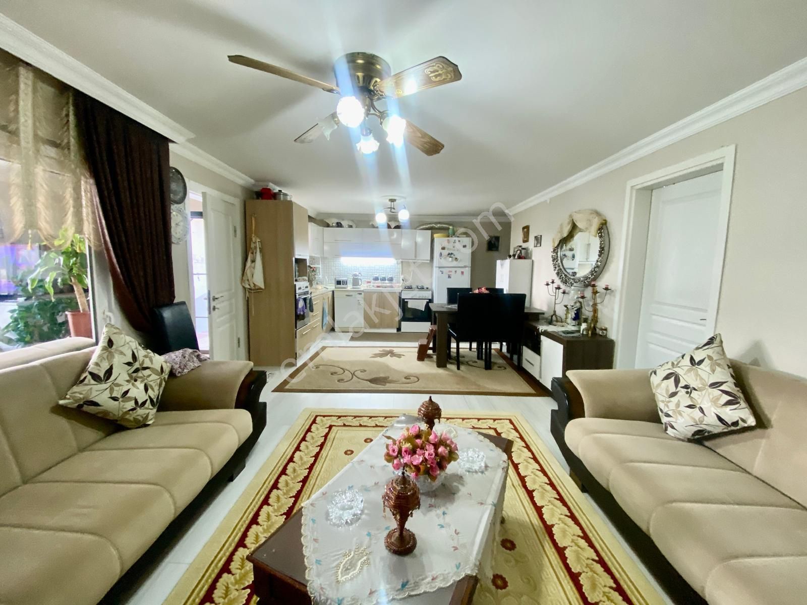 ▶ ▶ Akçay Körfez'den Kızılkeçili'de Bahçeli Masrafsız 2+1 Satılık Müstakil - Görsel 3