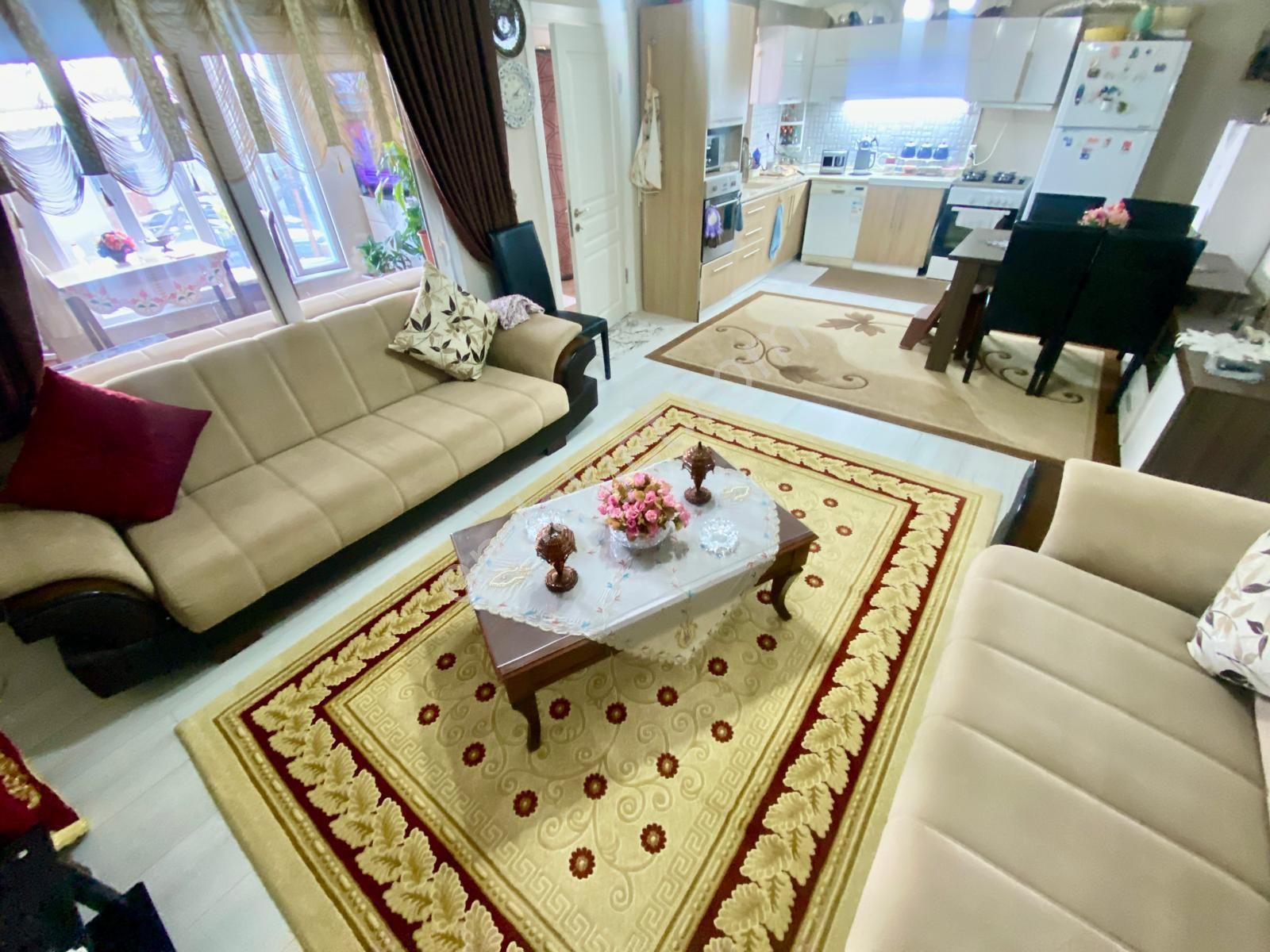 ▶ ▶ Akçay Körfez'den Kızılkeçili'de Bahçeli Masrafsız 2+1 Satılık Müstakil