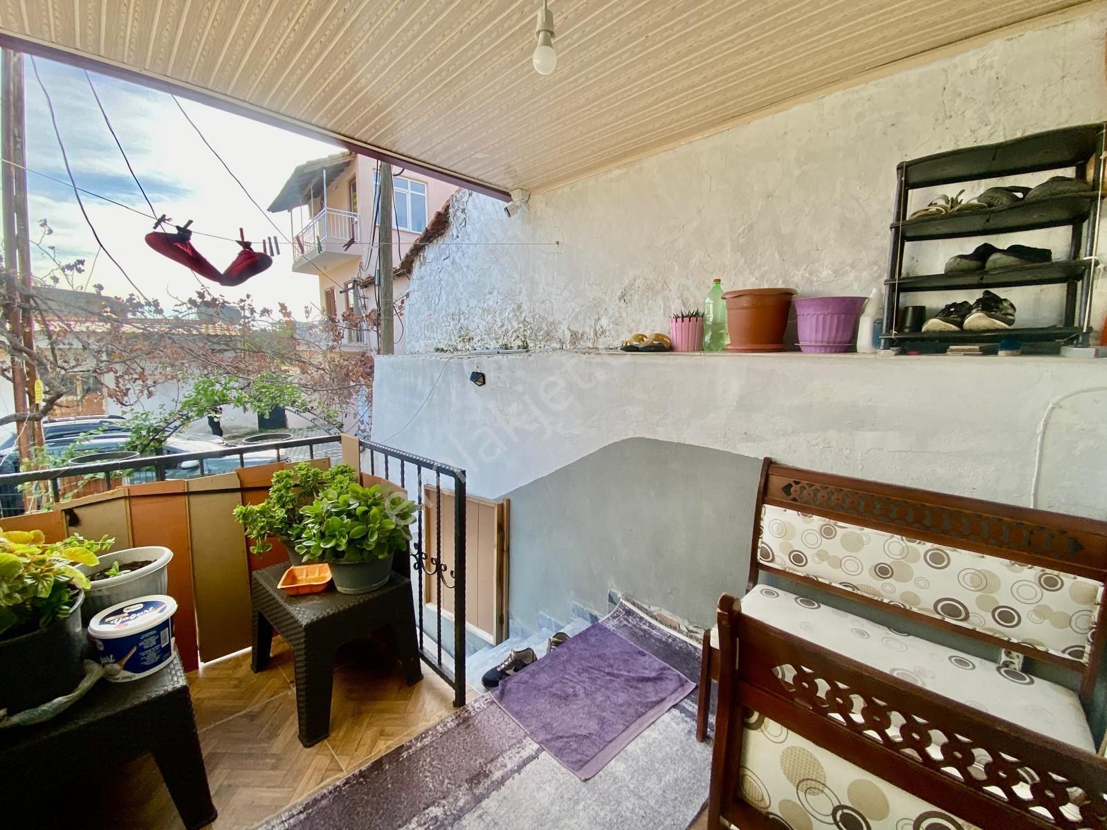 ▶ ▶ Akçay Körfez'den Kızılkeçili'de Bahçeli Masrafsız 2+1 Satılık Müstakil - Görsel 30